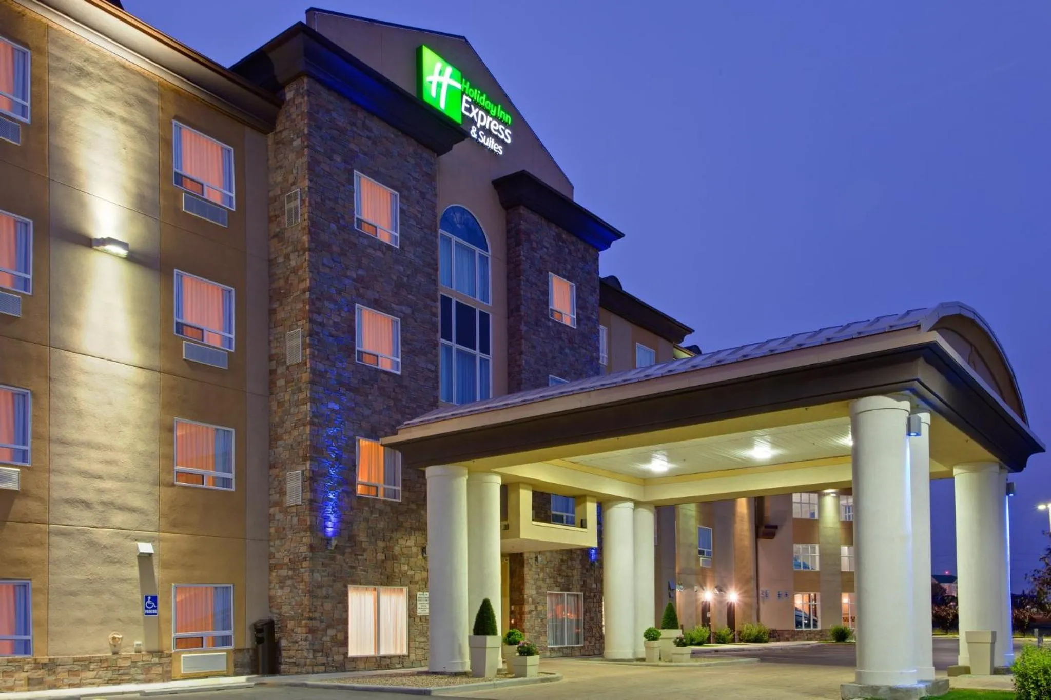 Property building in Holiday Inn Express Airport Calgary by IHG