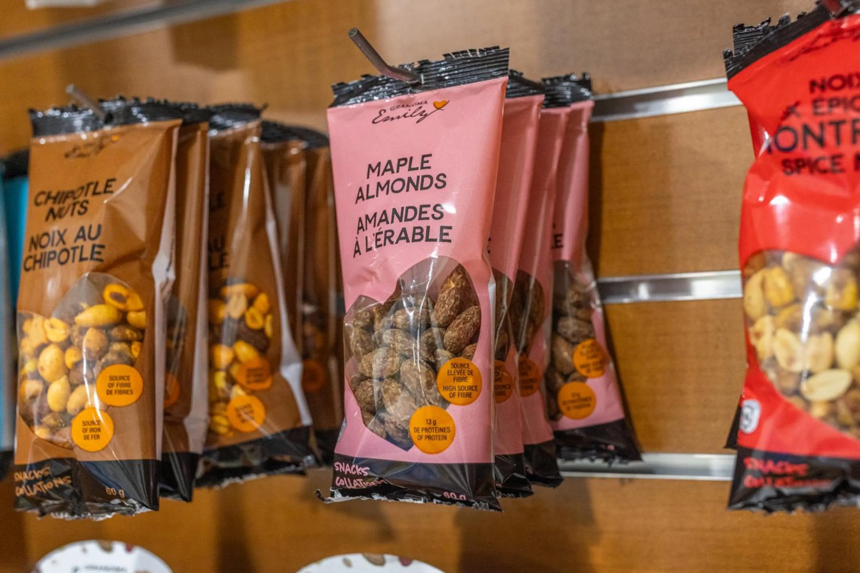 Food and drinks in Hôtel Saint-Laurent Montréal