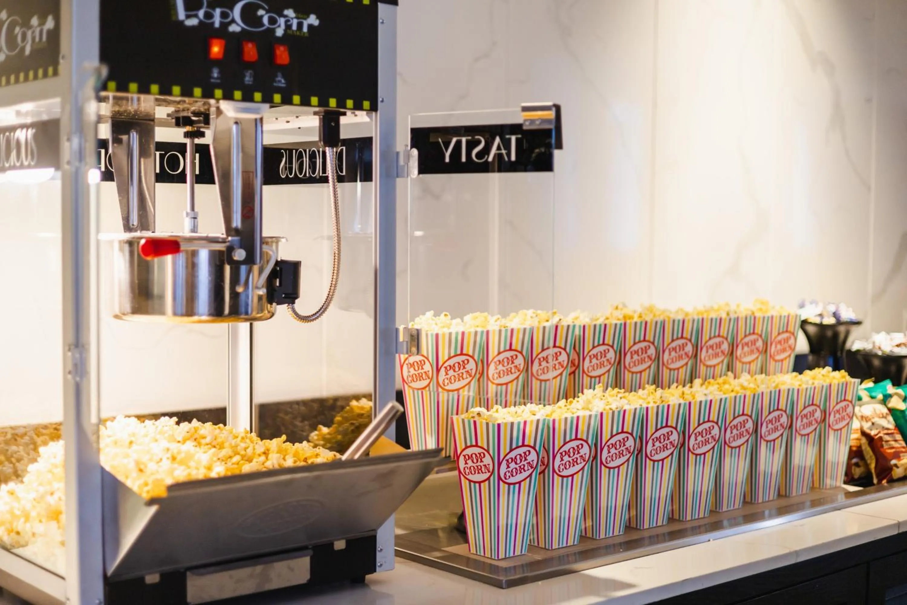 Meeting/conference room in InterContinental Montreal by IHG