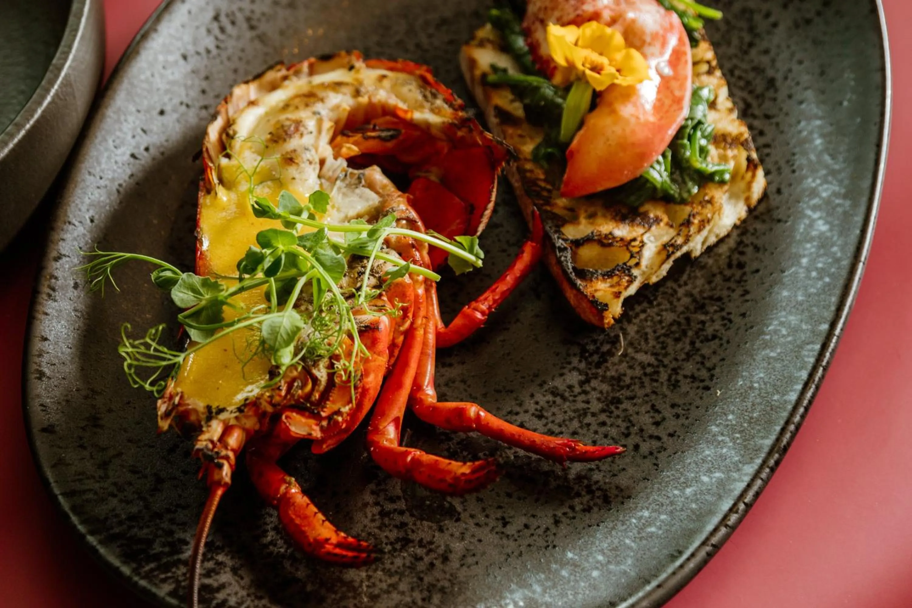 Restaurant/places to eat in InterContinental Montreal by IHG