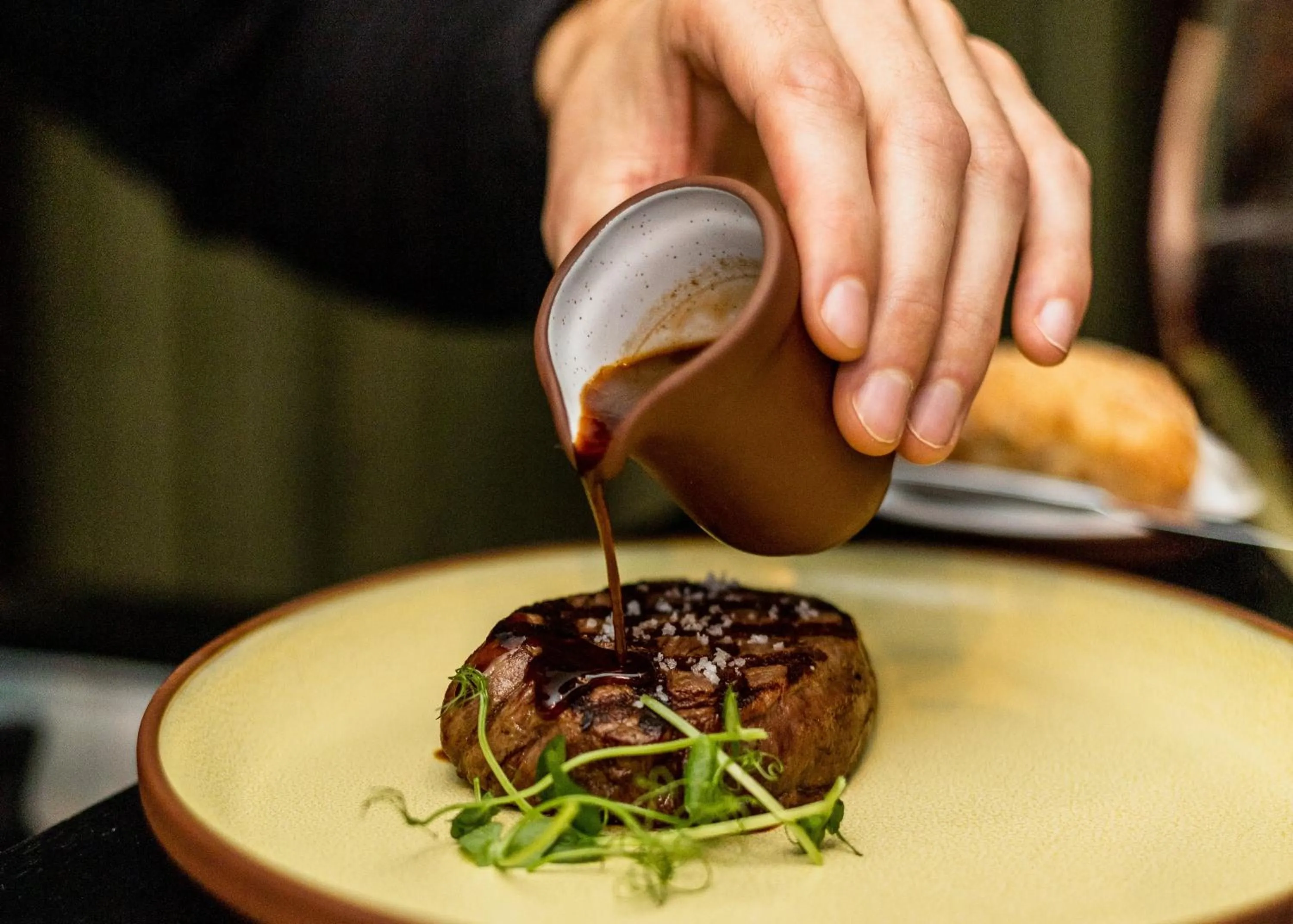 Restaurant/places to eat in InterContinental Montreal by IHG