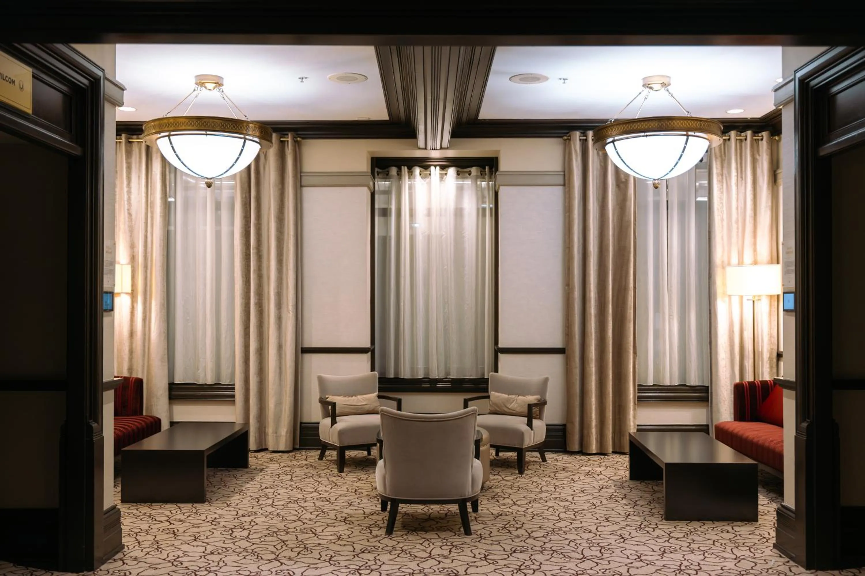 Meeting/conference room in InterContinental Montreal by IHG