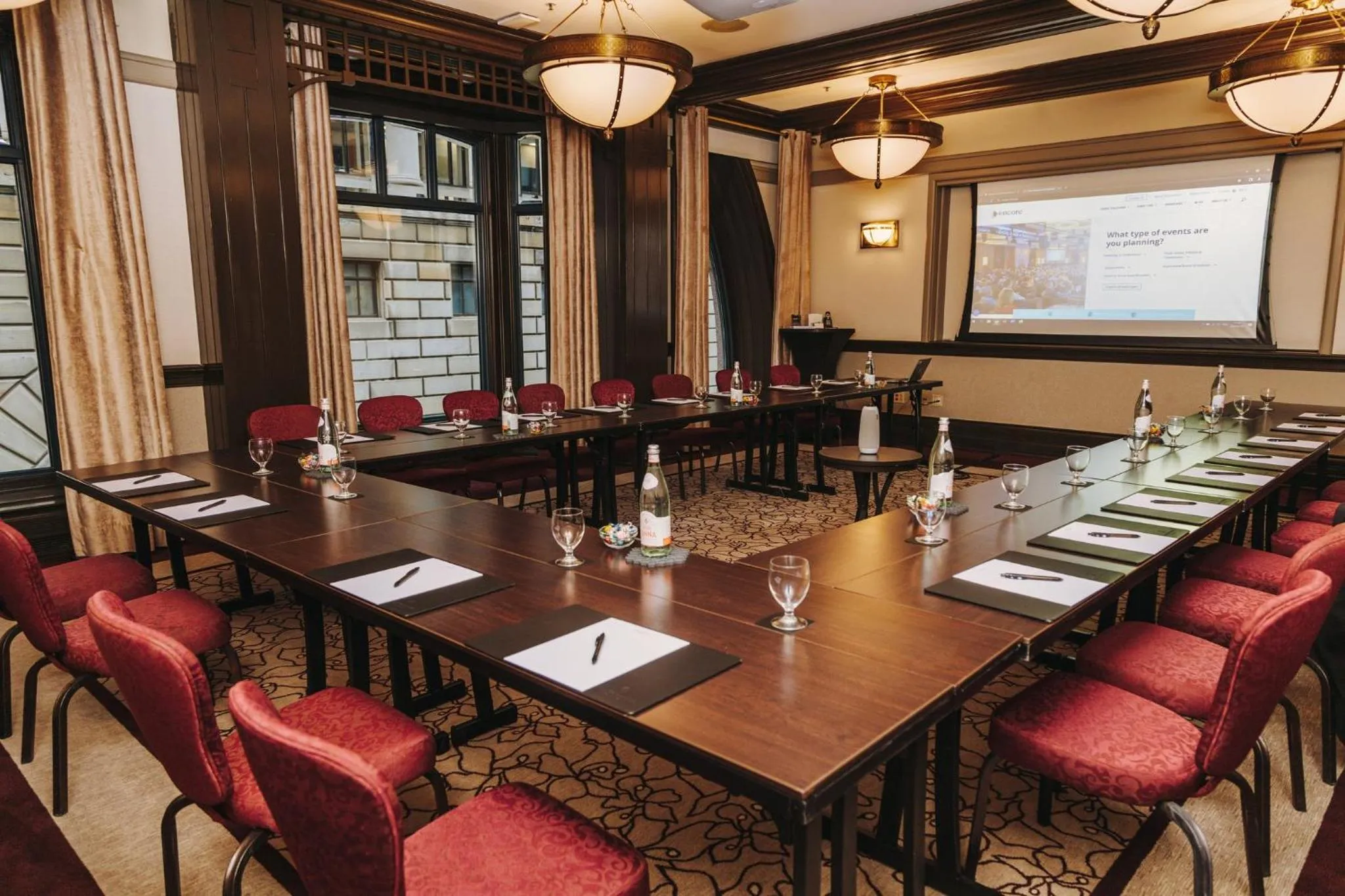 Meeting/conference room in InterContinental Montreal by IHG