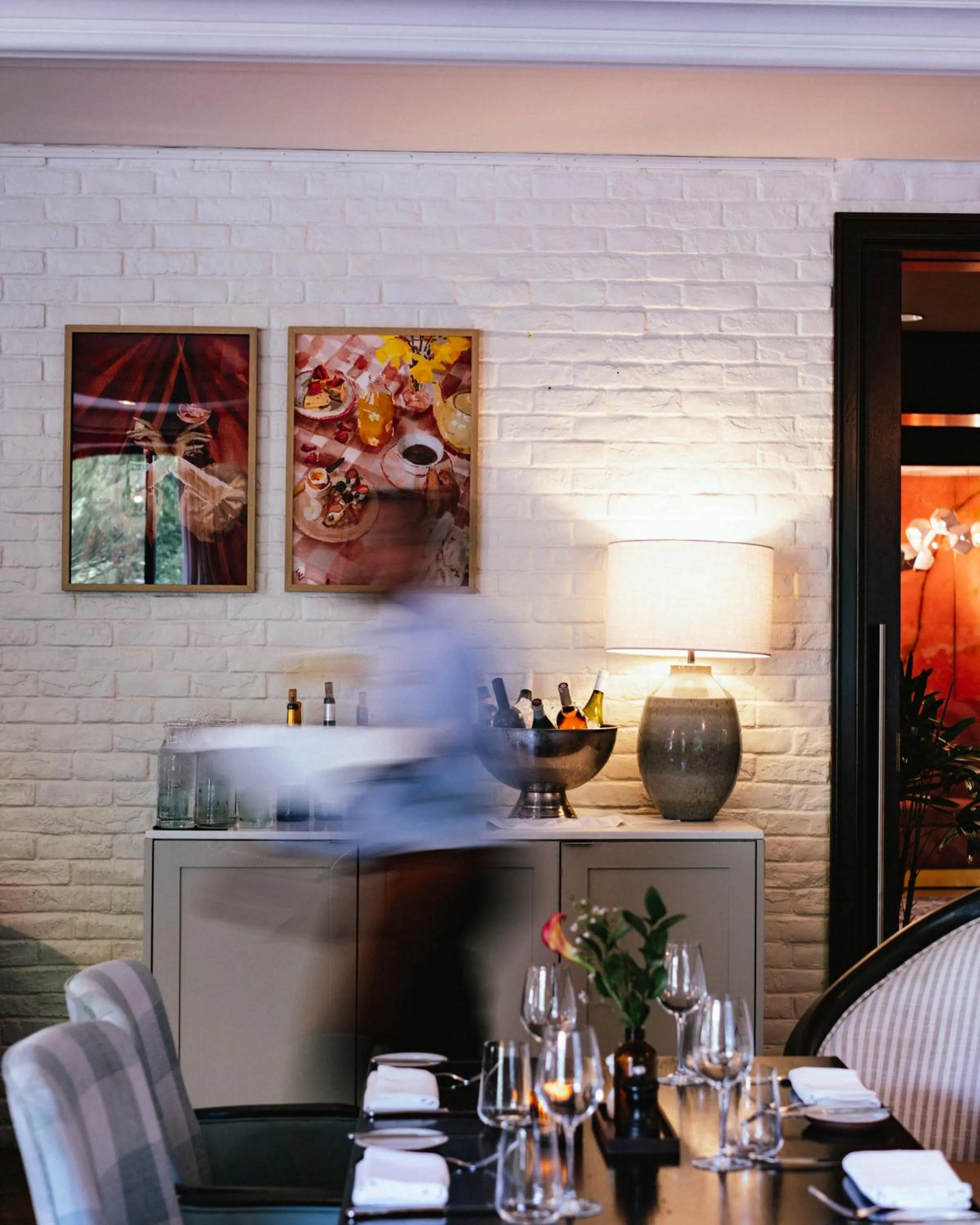 Restaurant/places to eat in InterContinental Montreal by IHG