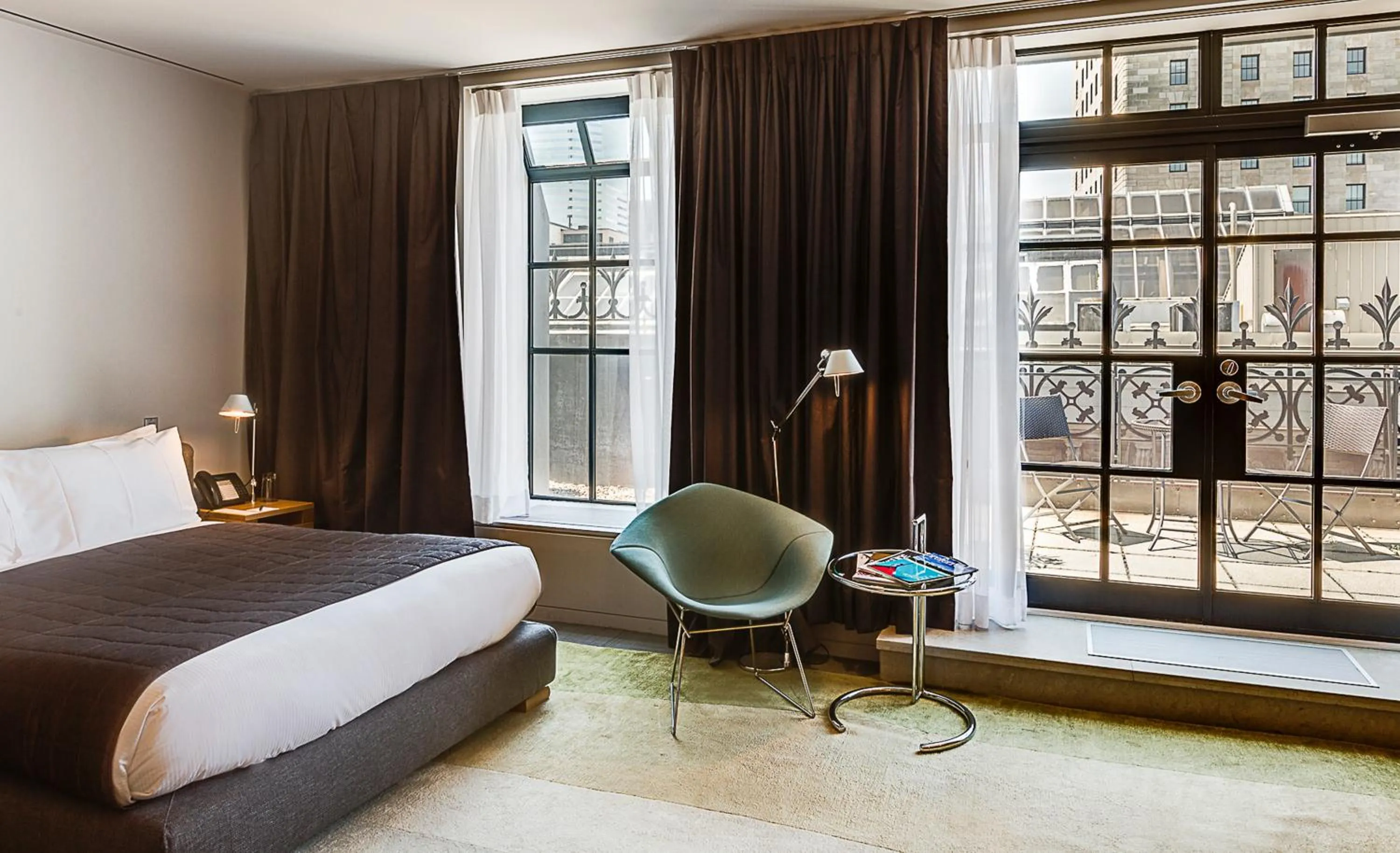 Bedroom, Bed in Hotel Gault