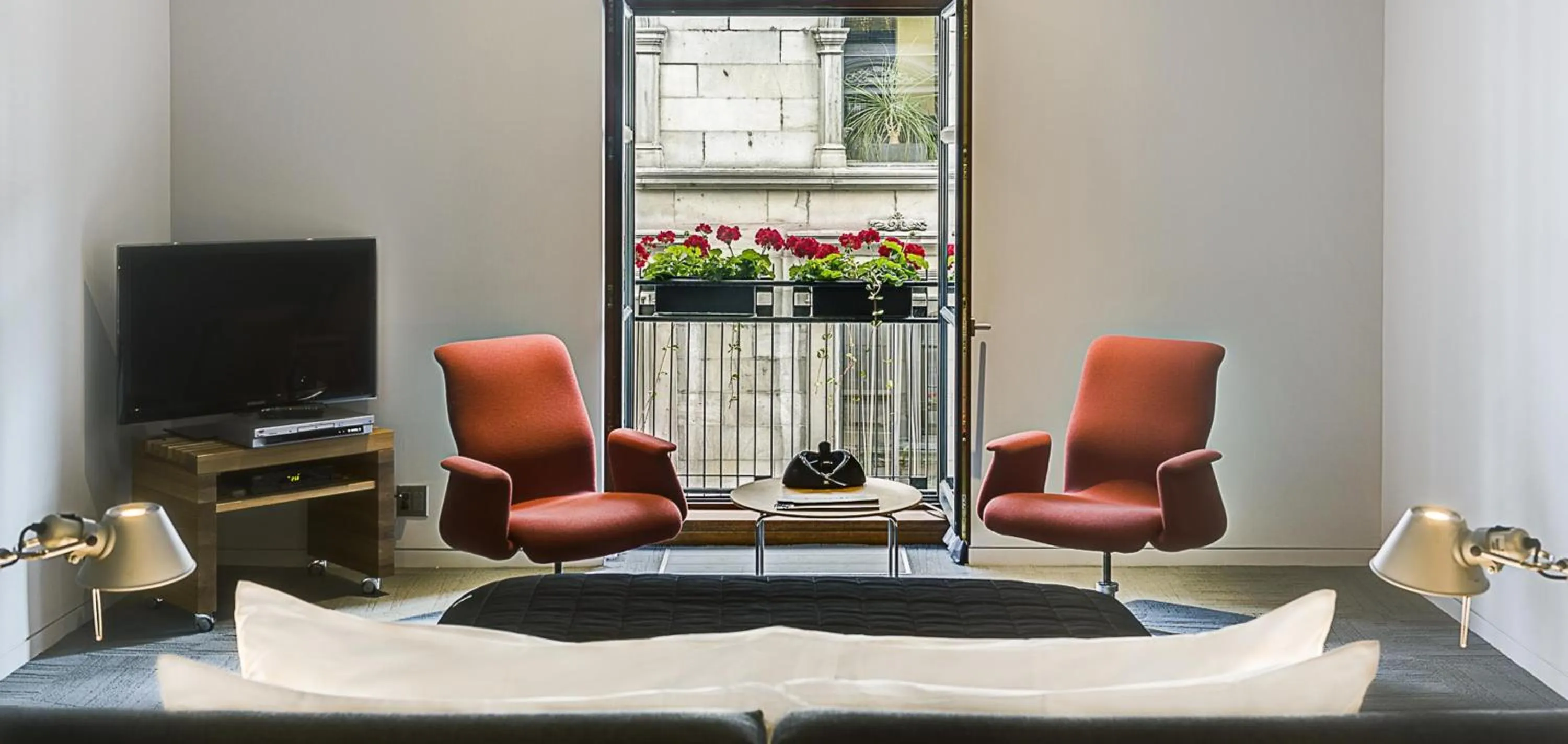 TV and multimedia in Hotel Gault