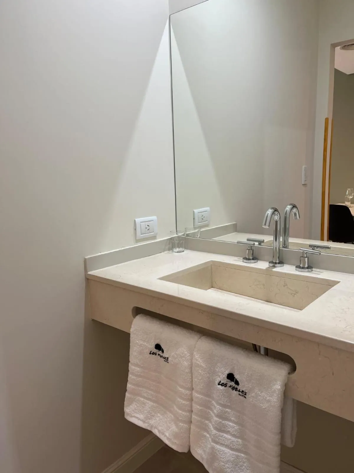 Bathroom in Los Robles Apart Hotel