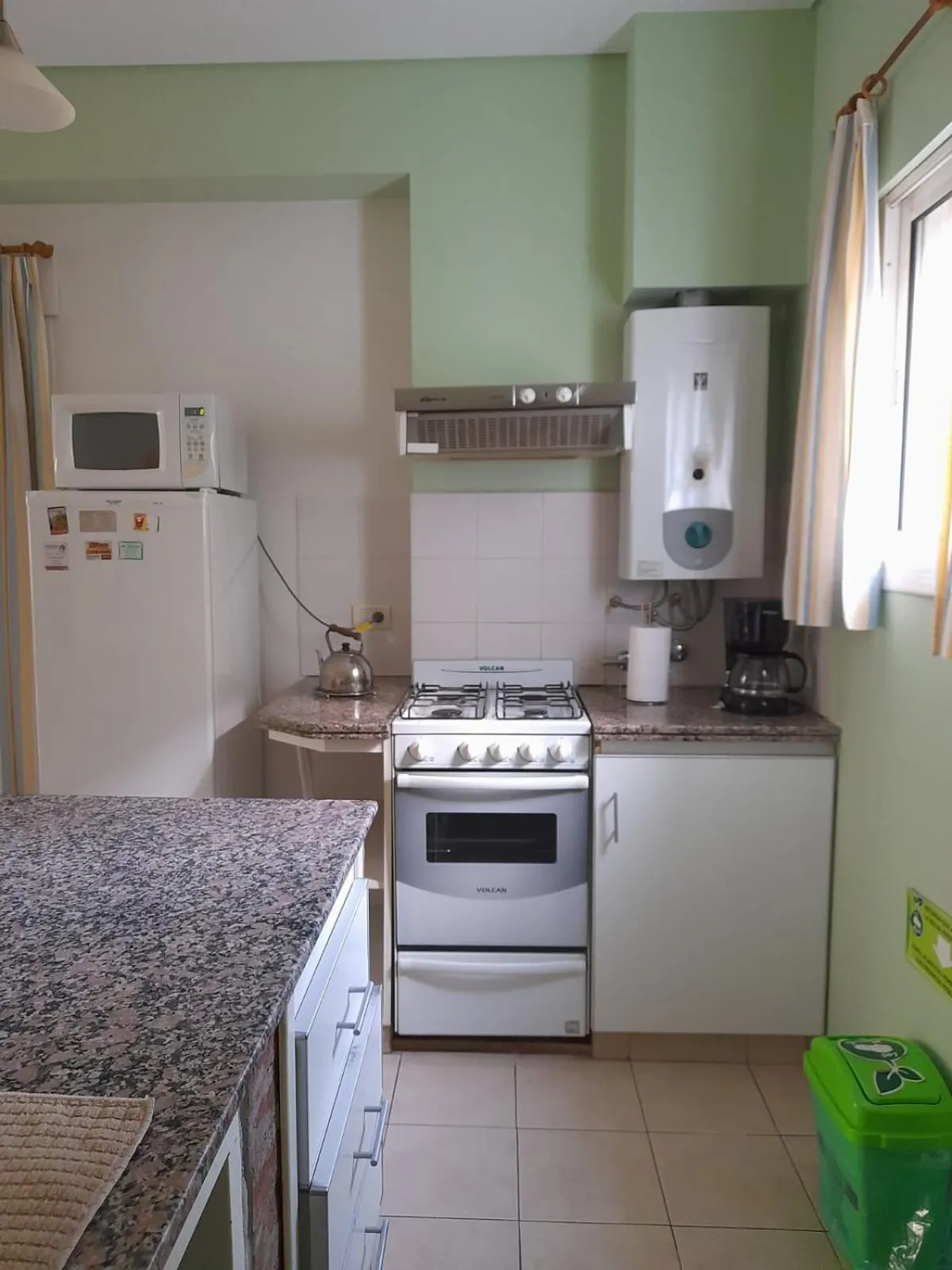 Los Robles Apart Hotel