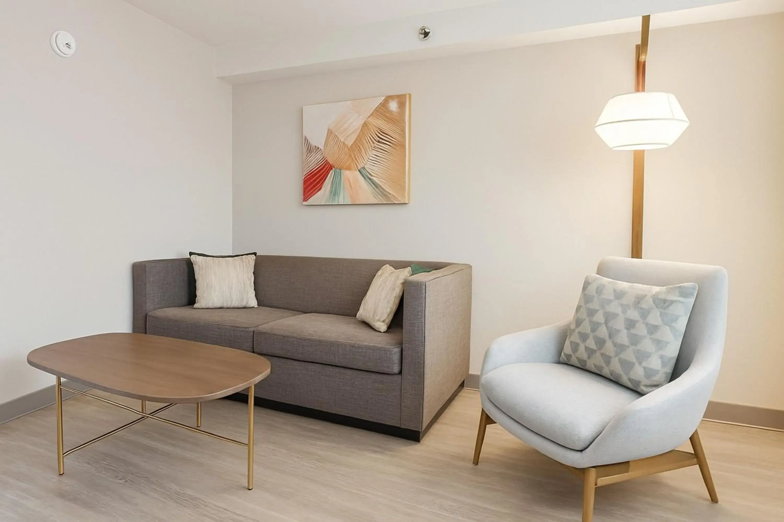 One-Bedroom Suite in Holiday Inn & Suites Mississauga West - Meadowvale by IHG One-Bedroom Suite in Holiday Inn & Suites Mississauga West - Meadowvale by IHG