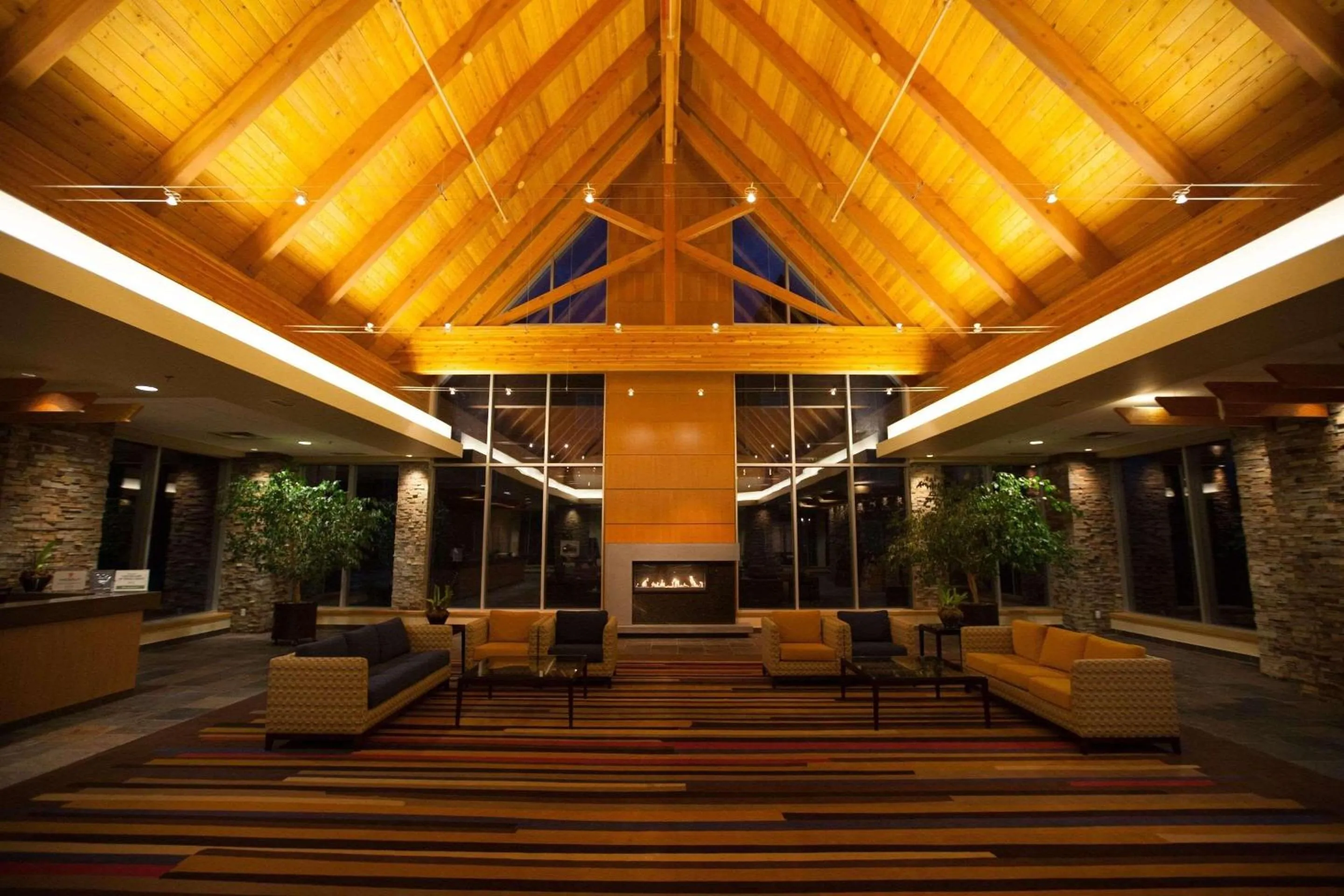 Lobby or reception in Edmonton Hotel & Convention Center Edmonton