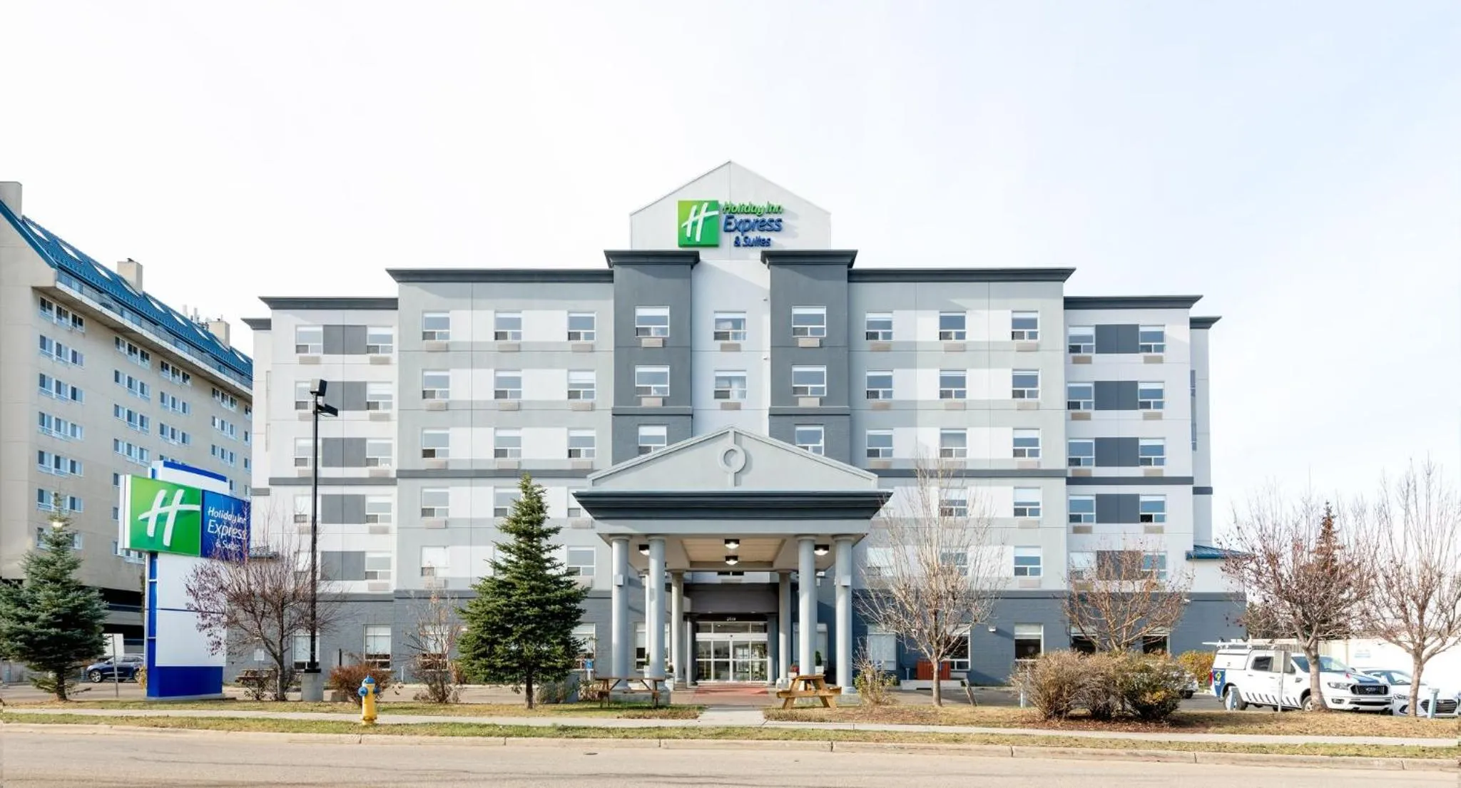 Property building in Holiday Inn Express Hotel & Suites-Edmonton South by IHG