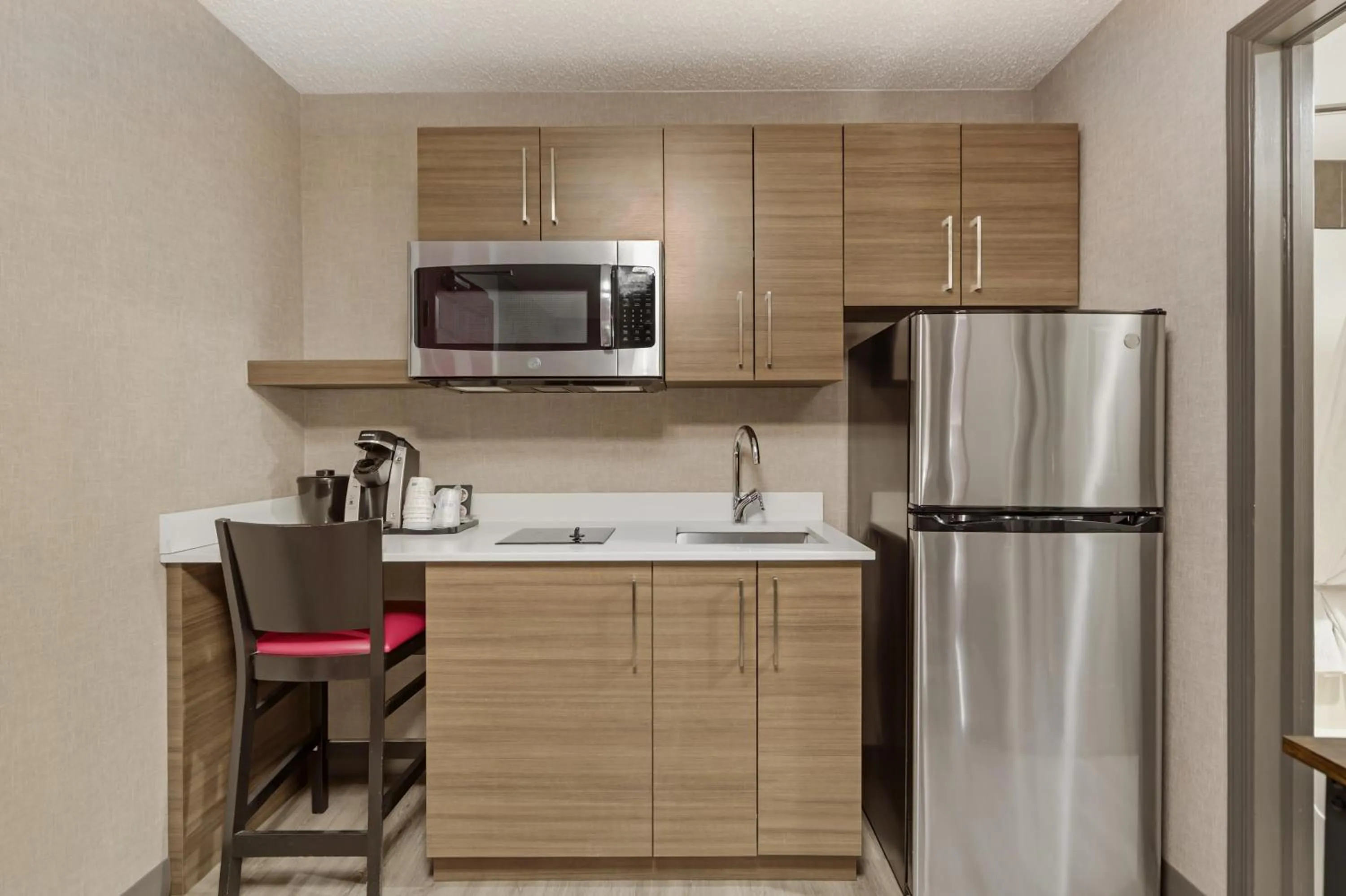Bedroom in Best Western Plus West Edmonton