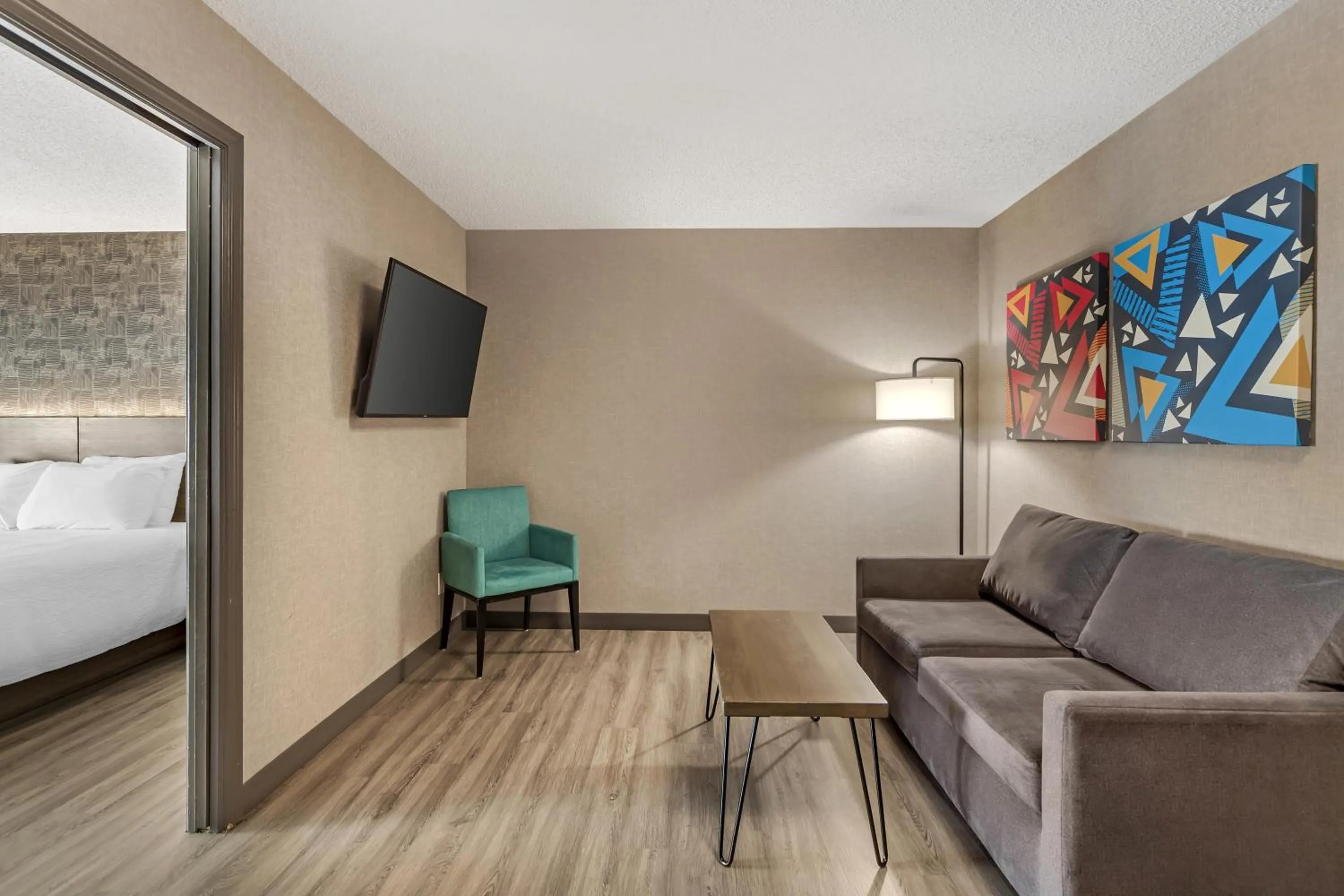 Bedroom, Bed in Best Western Plus West Edmonton