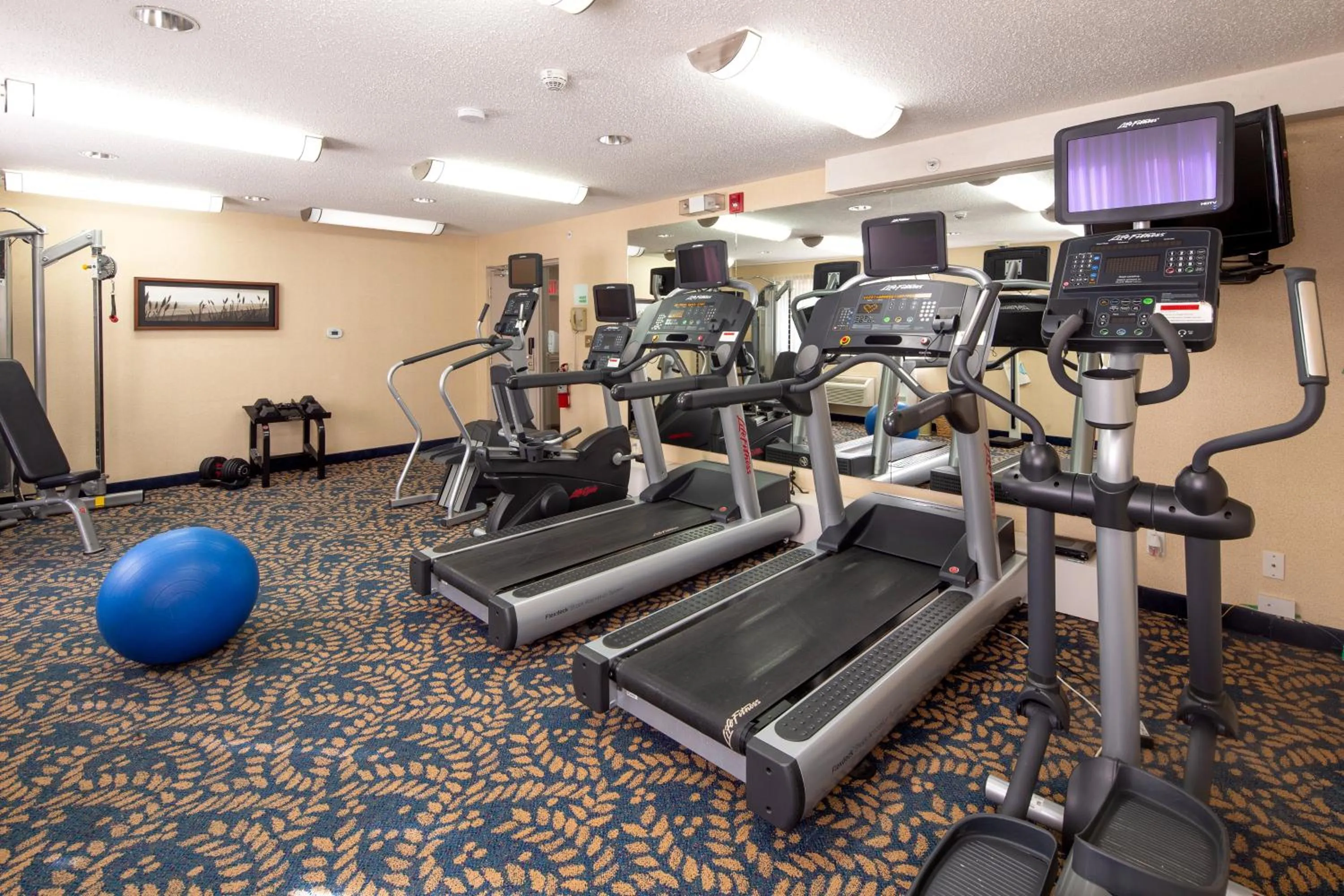 Fitness centre/facilities in Holiday Inn Hinton by IHG