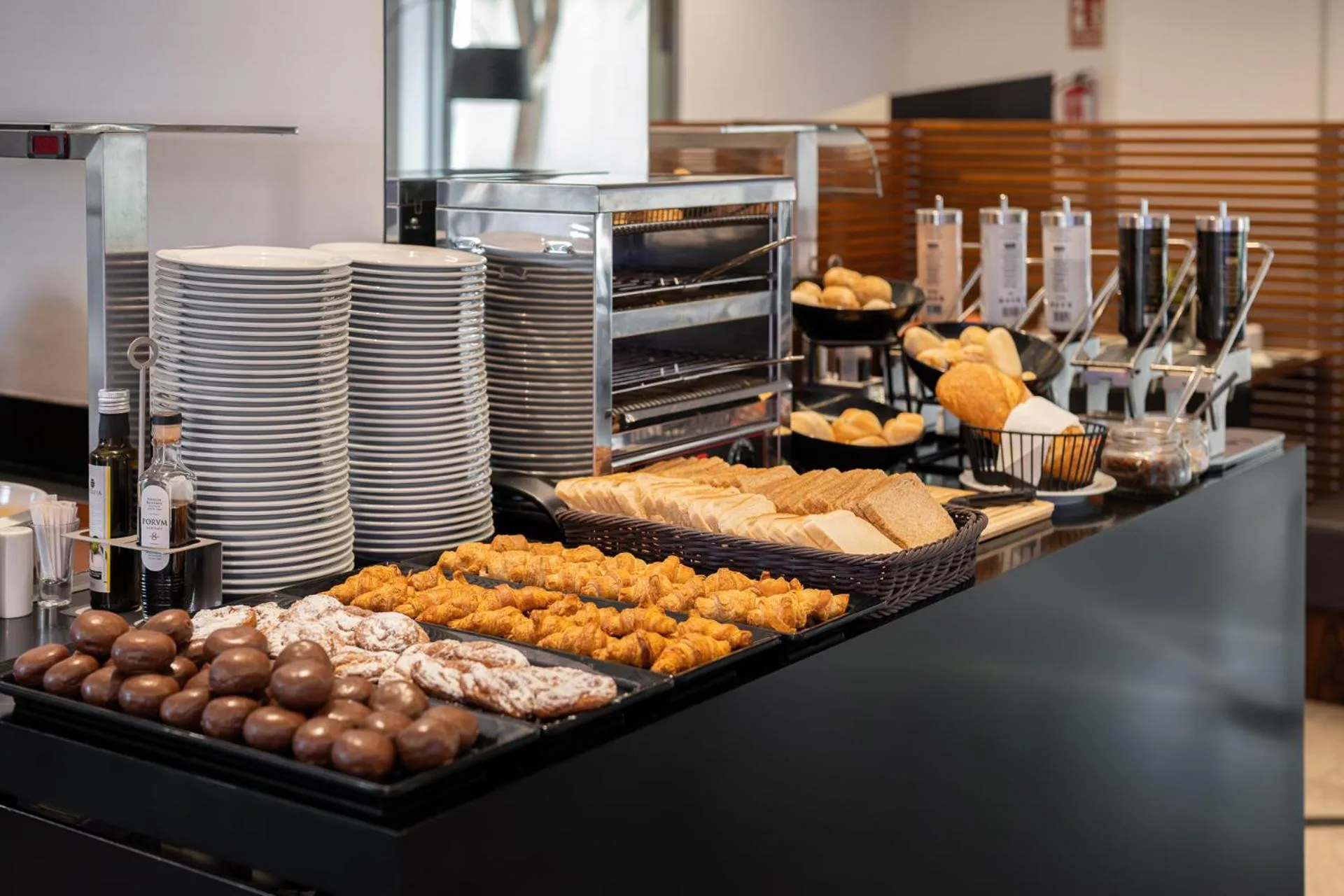 Breakfast in Naitly Barcelona Poblenou