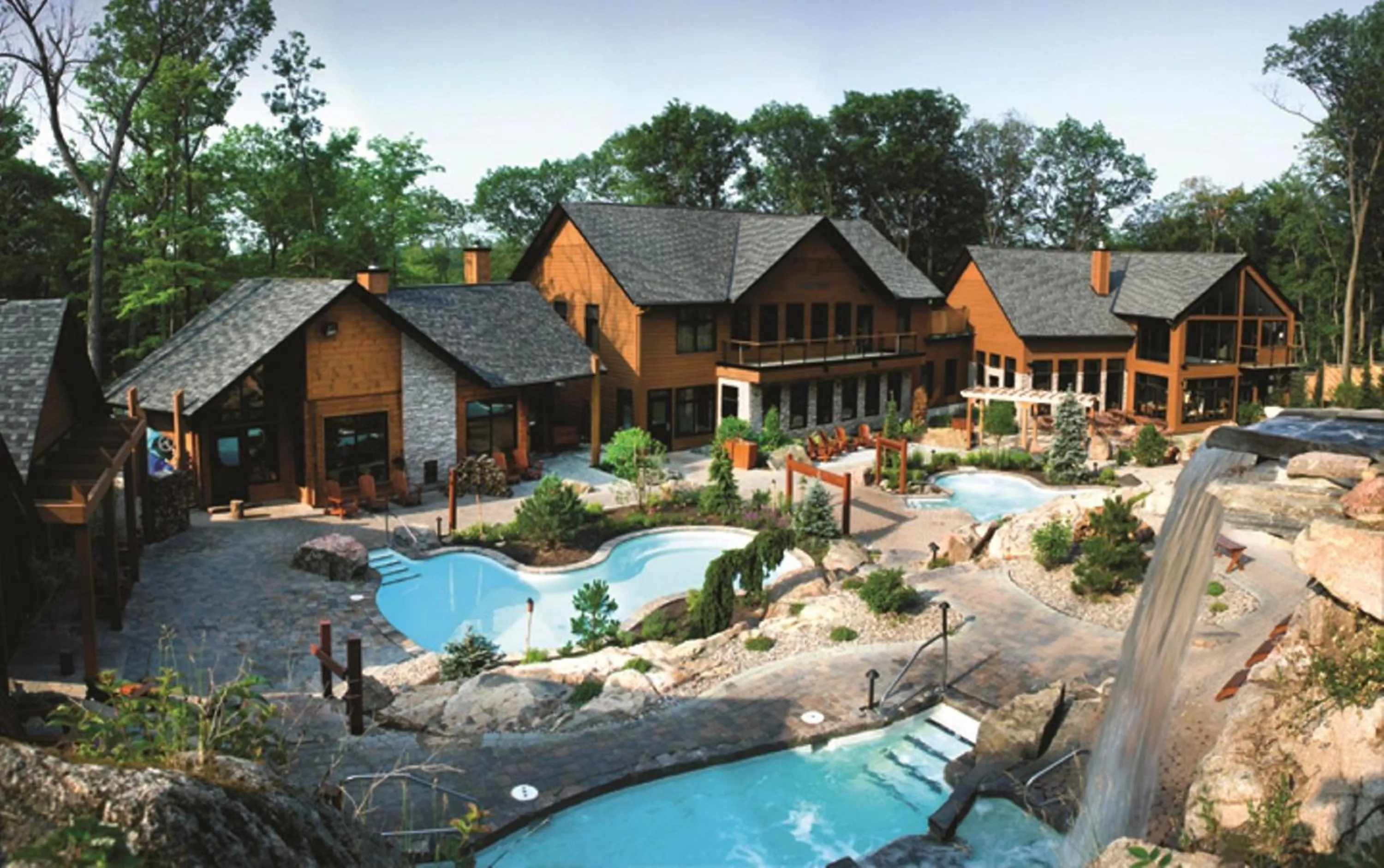 Nearby landmark in Hotel Chateauneuf Gatineau-Ottawa