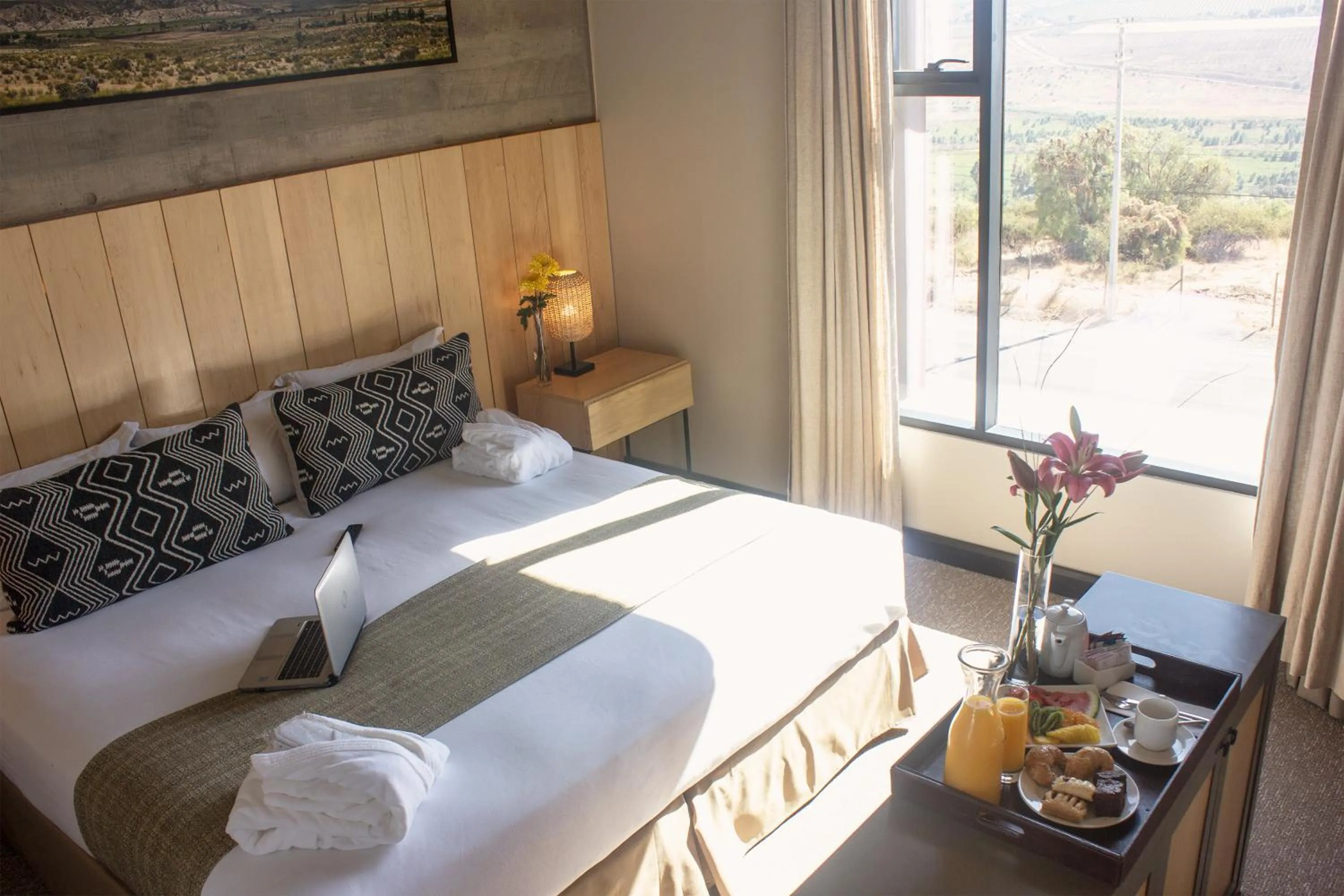 Photo of the whole room, Bed in Keo Hotel - Ovalle Casino Resort