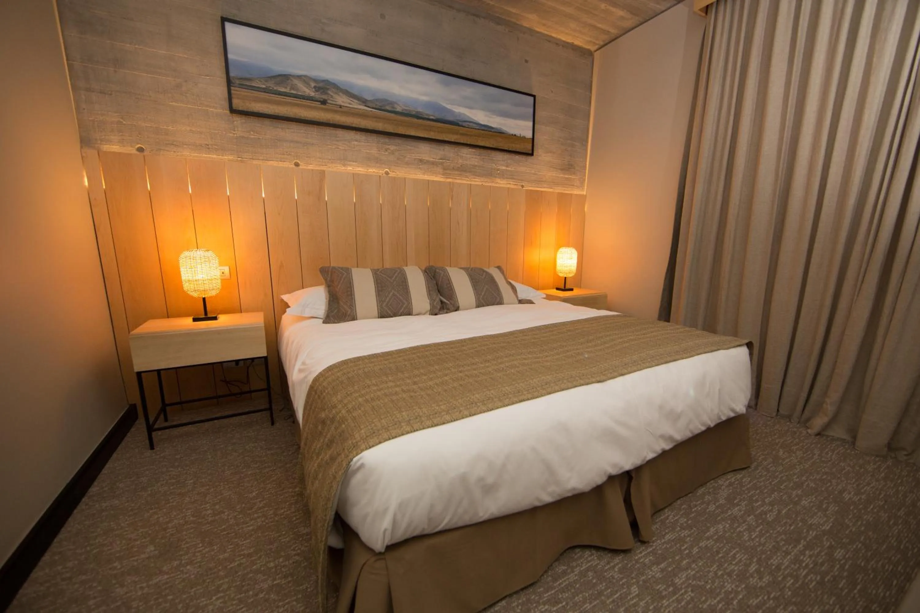 Photo of the whole room, Bed in Keo Hotel - Ovalle Casino Resort