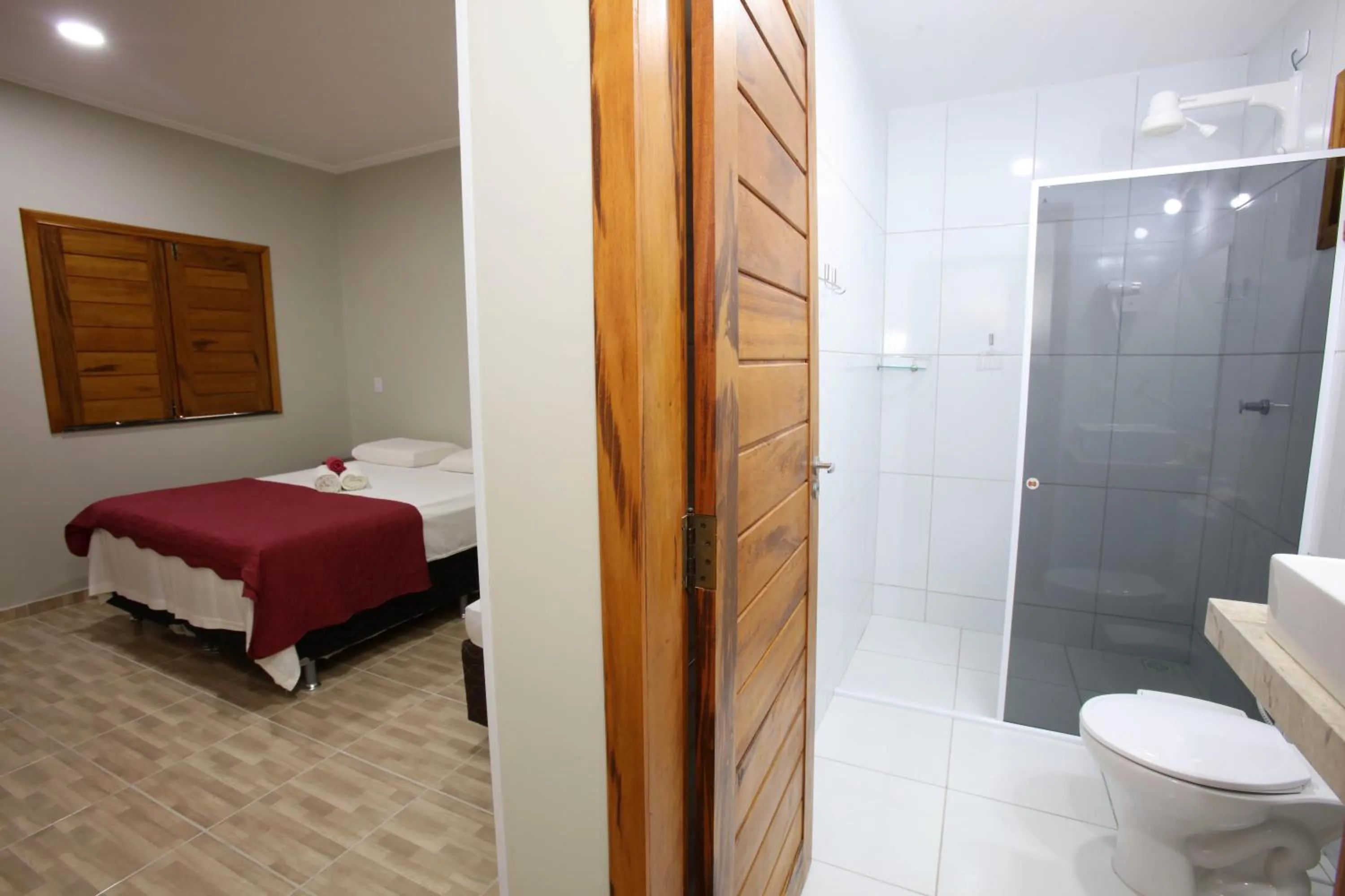 Photo of the whole room, Bed in Pousada e Restaurante Paraíso Natural