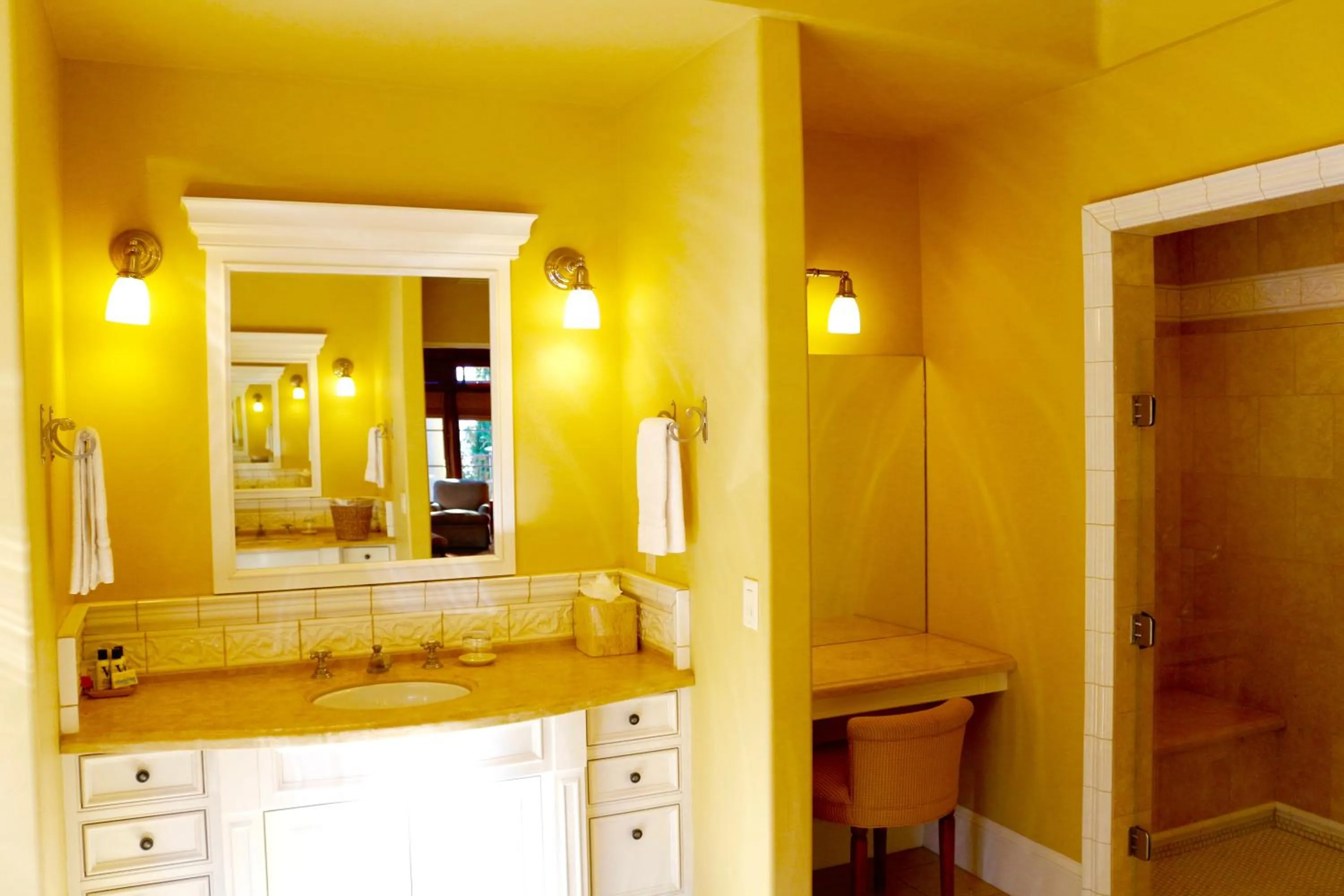 Bathroom in CaliPaso Winery & Villa