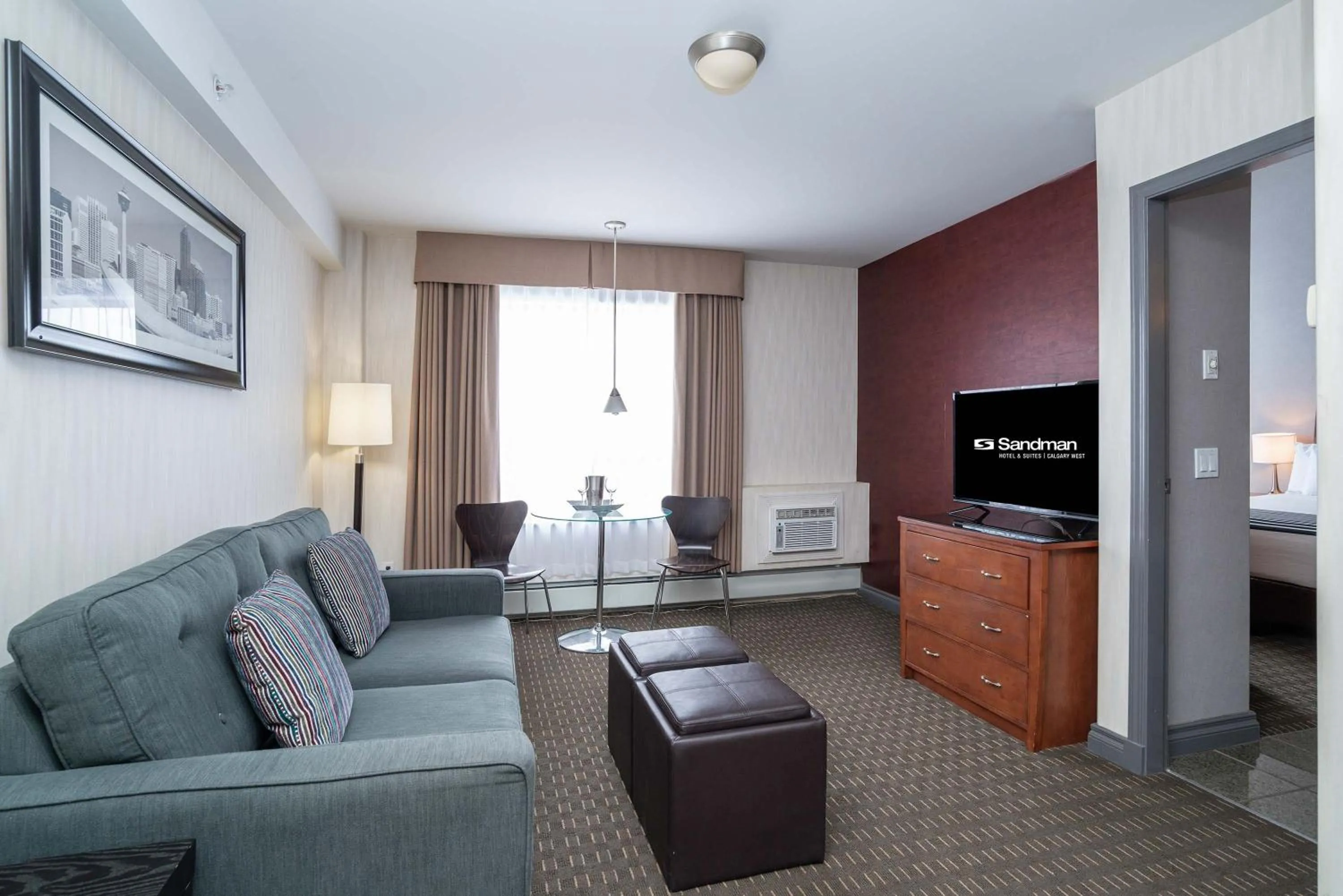 Bedroom in Sandman Hotel & Suites Calgary West
