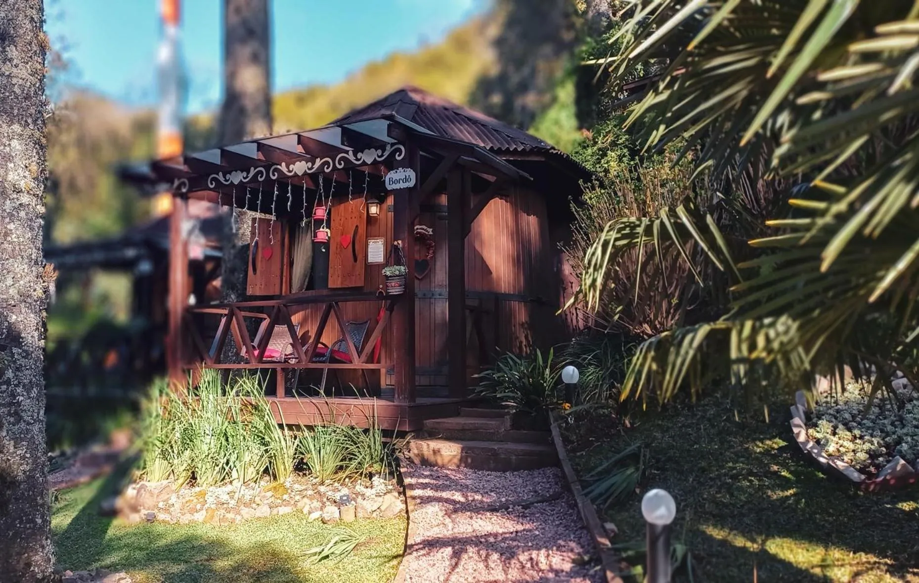 Facade/entrance in Chalé Temático em Pipa de Vinho - Parada da Pipa Chalés