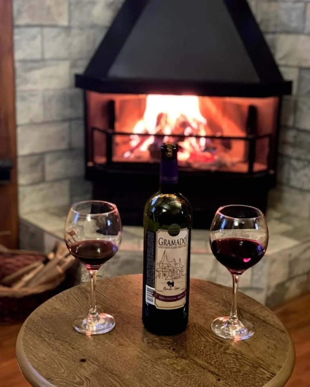 flat iron in Chalé Temático em Pipa de Vinho - Parada da Pipa Chalés