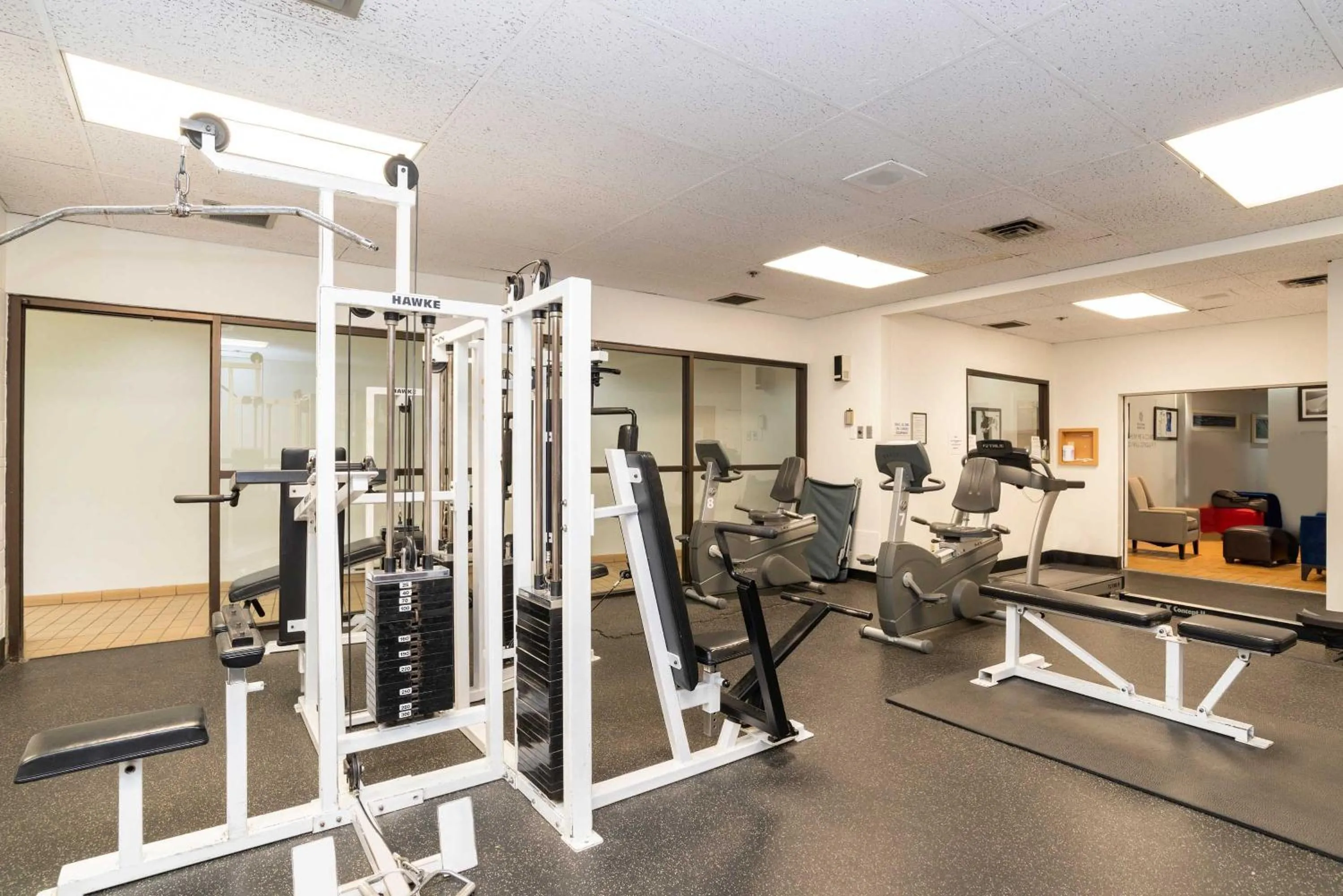 Fitness centre/facilities in Sandman Signature Vancouver Airport Hotel & Resort