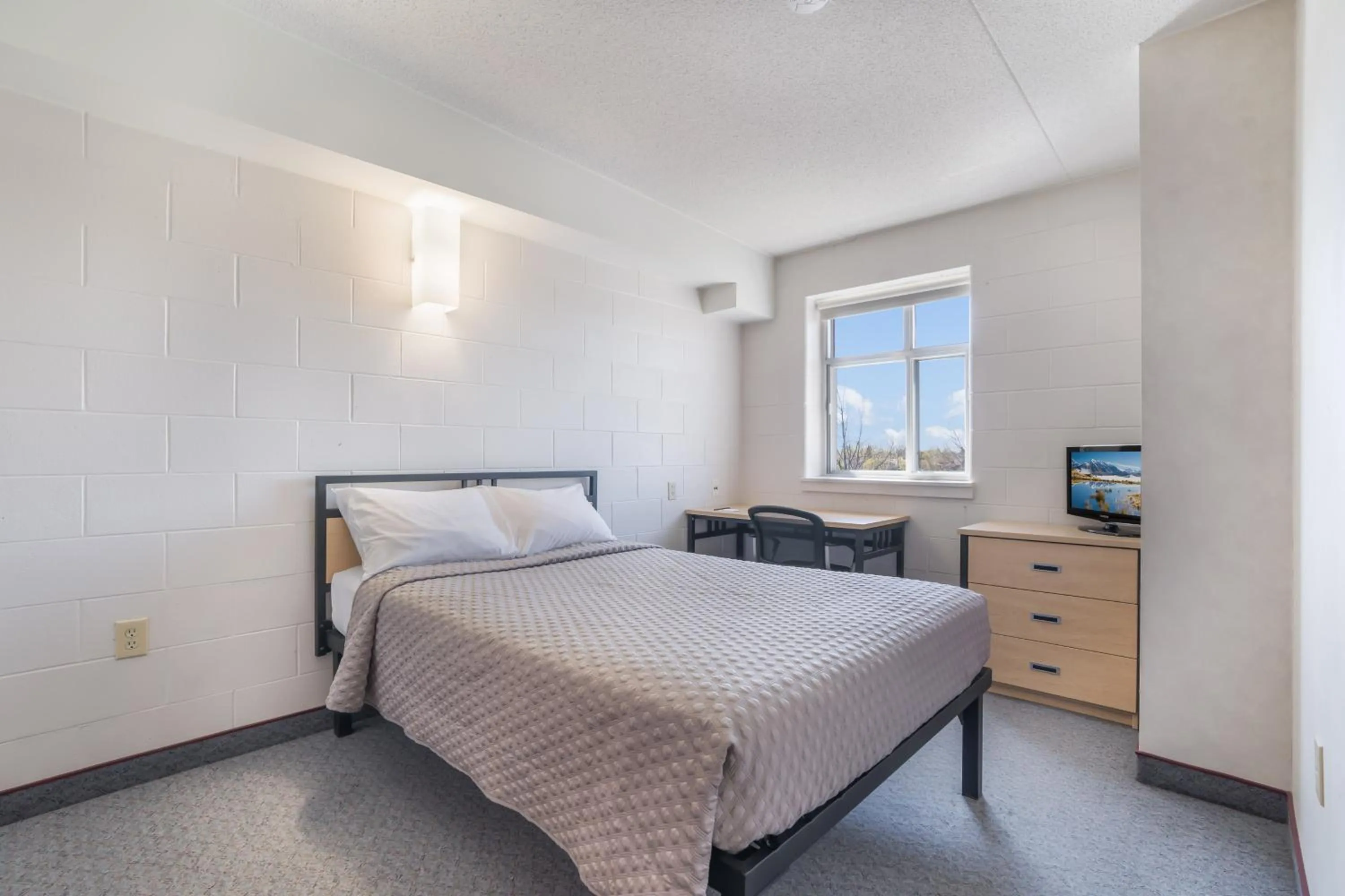 Bed in Residence & Conference Centre - Welland