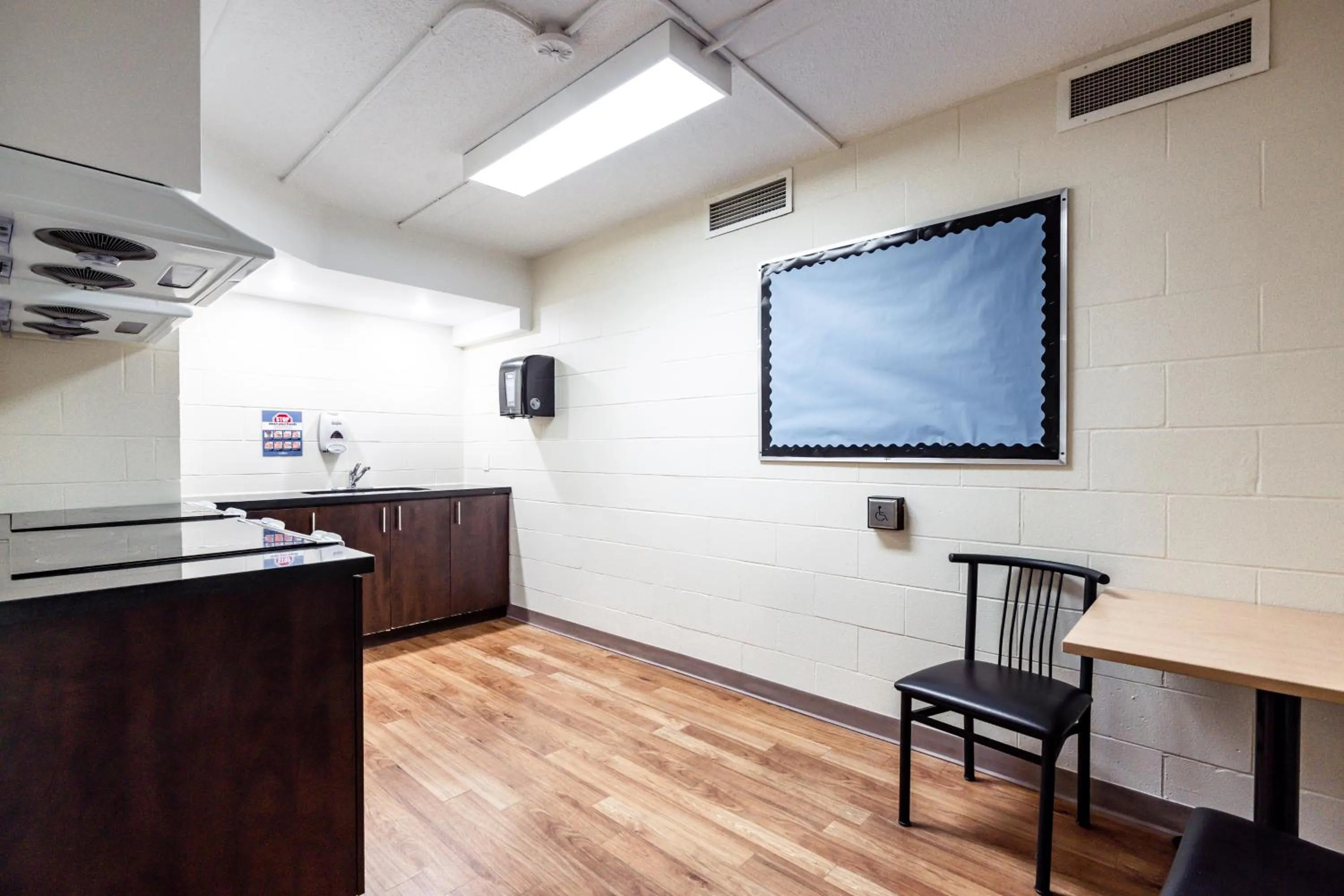 Communal kitchen in Residence & Conference Centre - Welland