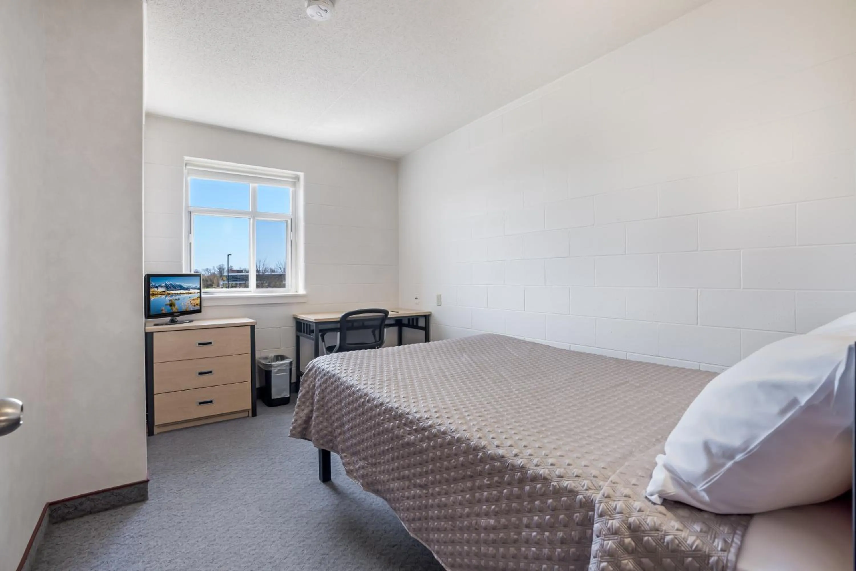 Bed in Residence & Conference Centre - Welland