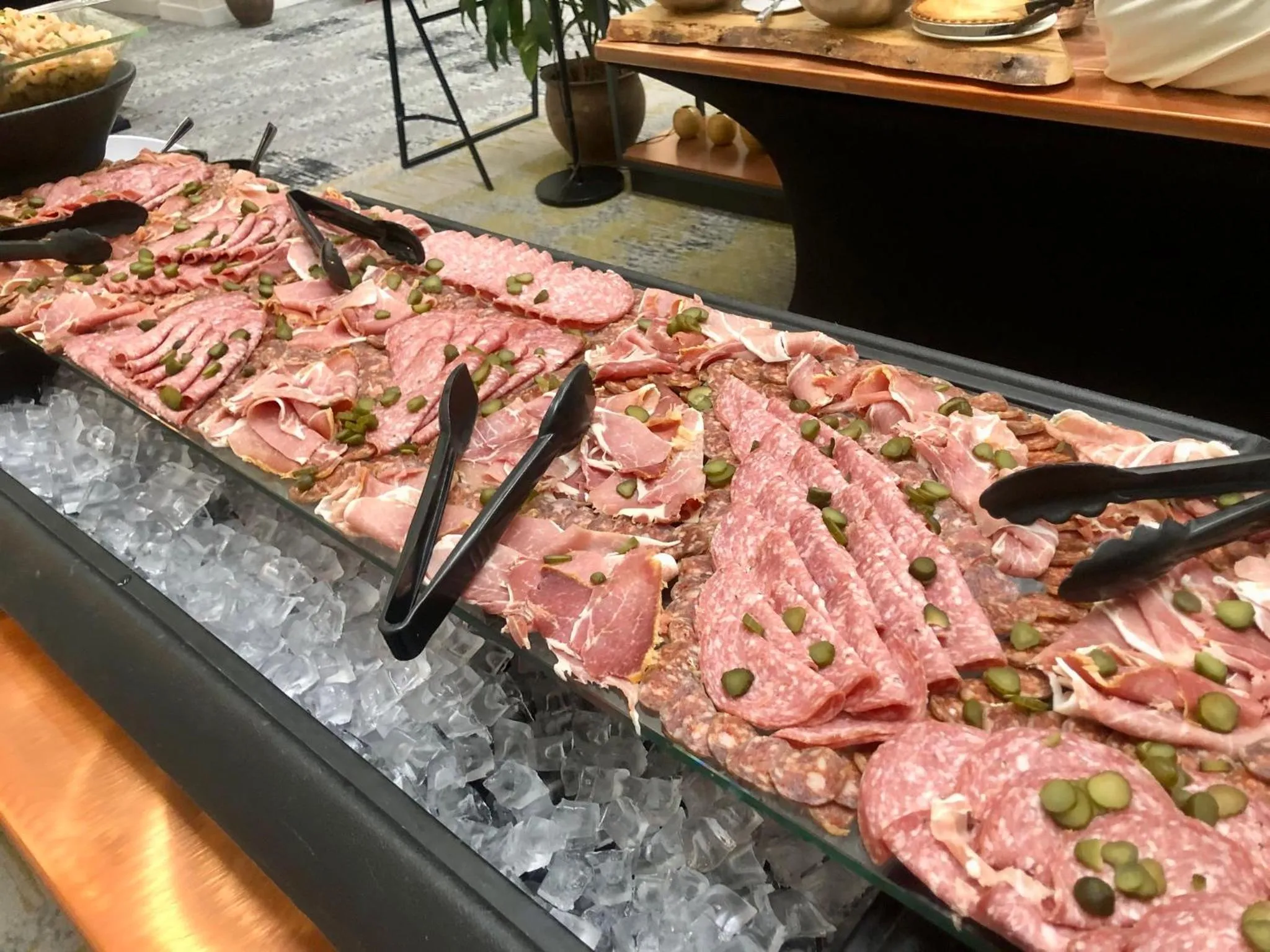 Meeting/conference room in Holiday Inn Montreal Longueuil by IHG