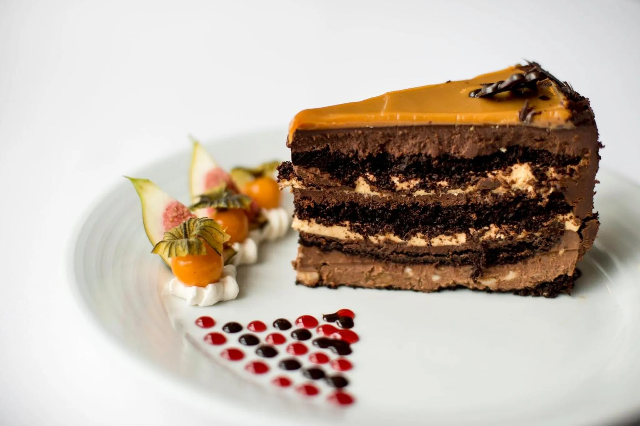 Restaurant/places to eat in Holiday Inn Montreal Longueuil by IHG