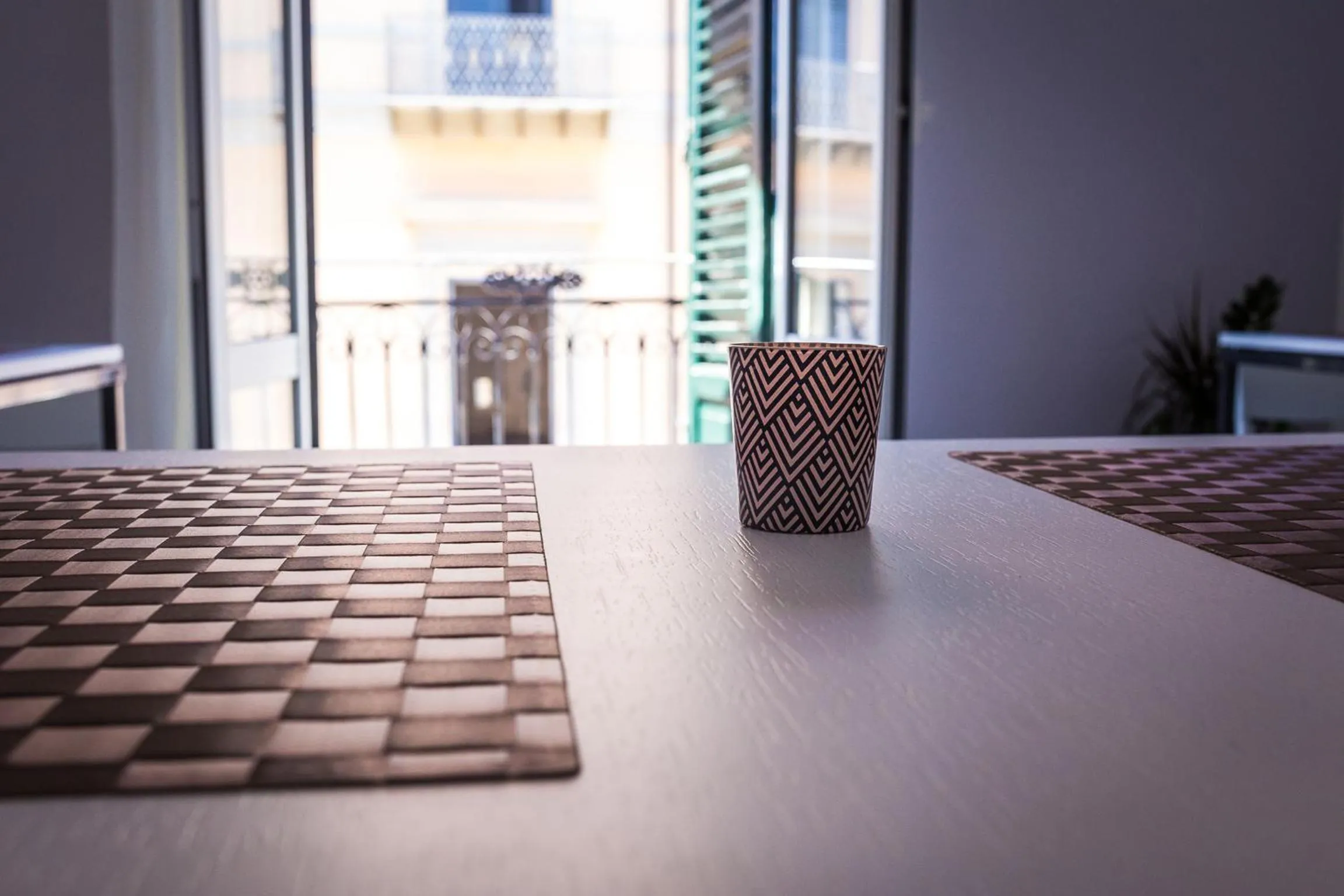 Lounge or bar in Liberty Suites