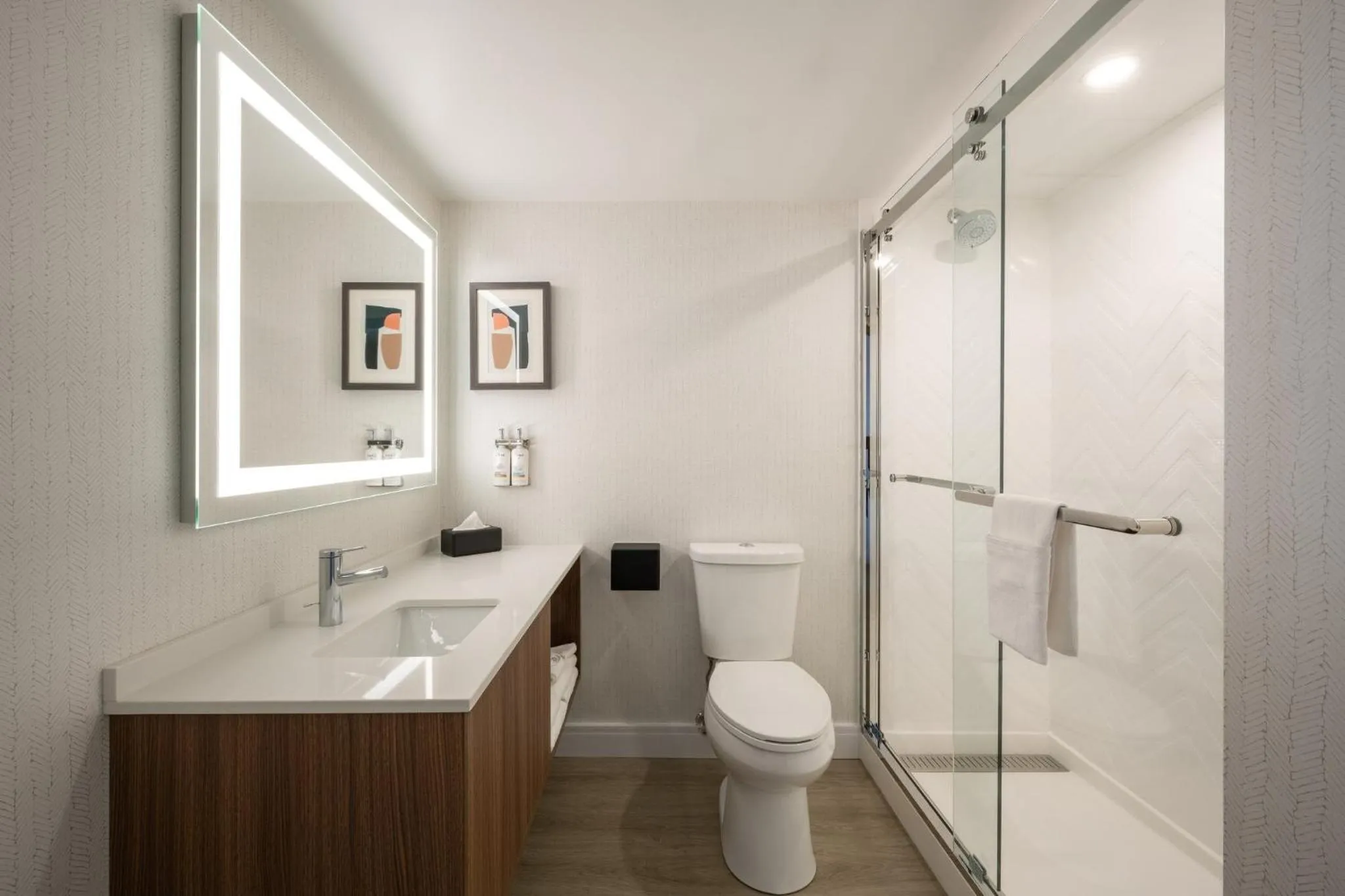 Photo of the whole room in Holiday Inn & Suites Winnipeg Downtown by IHG