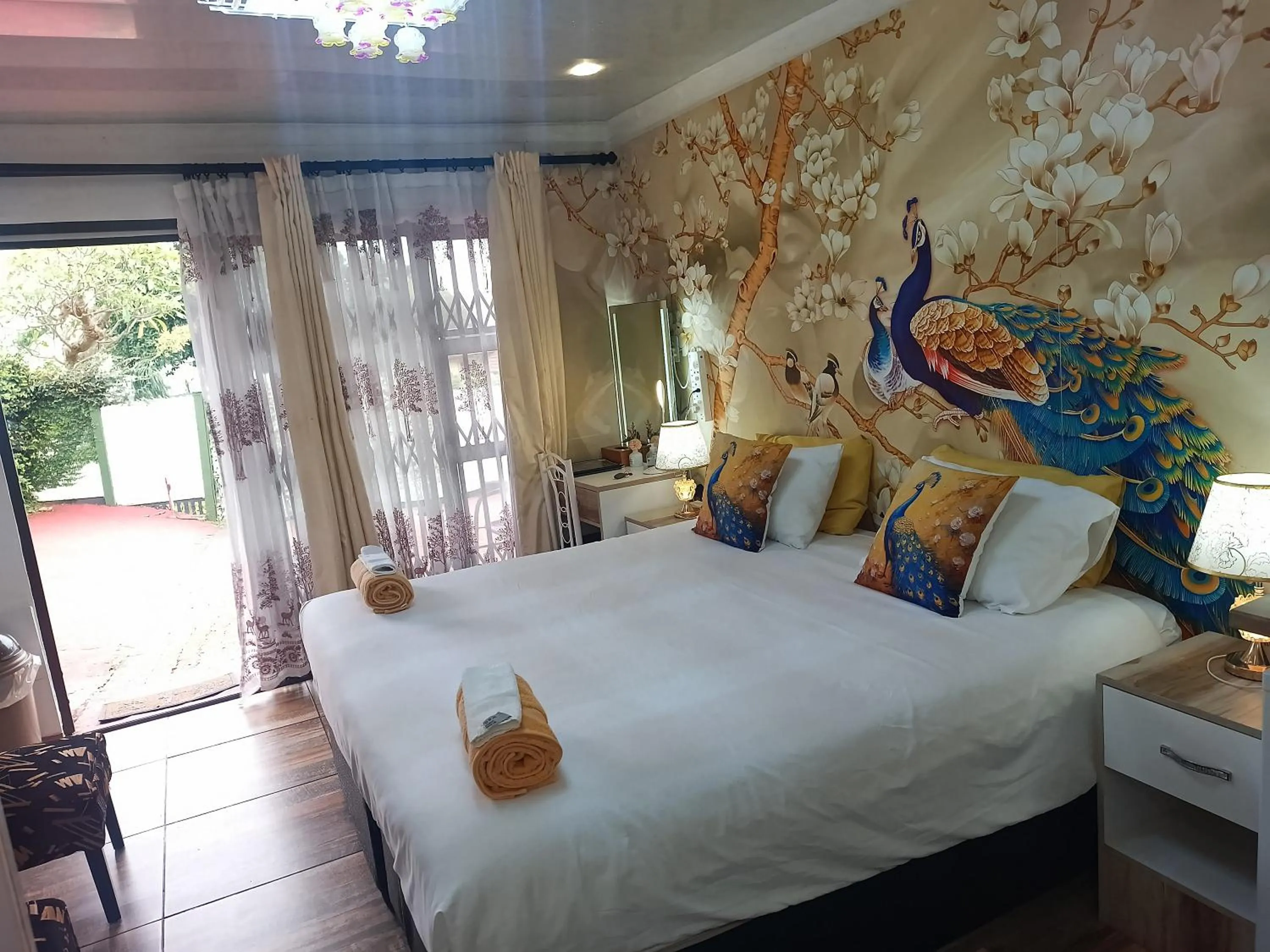 Bed in Queensburgh B&B or Self Catering