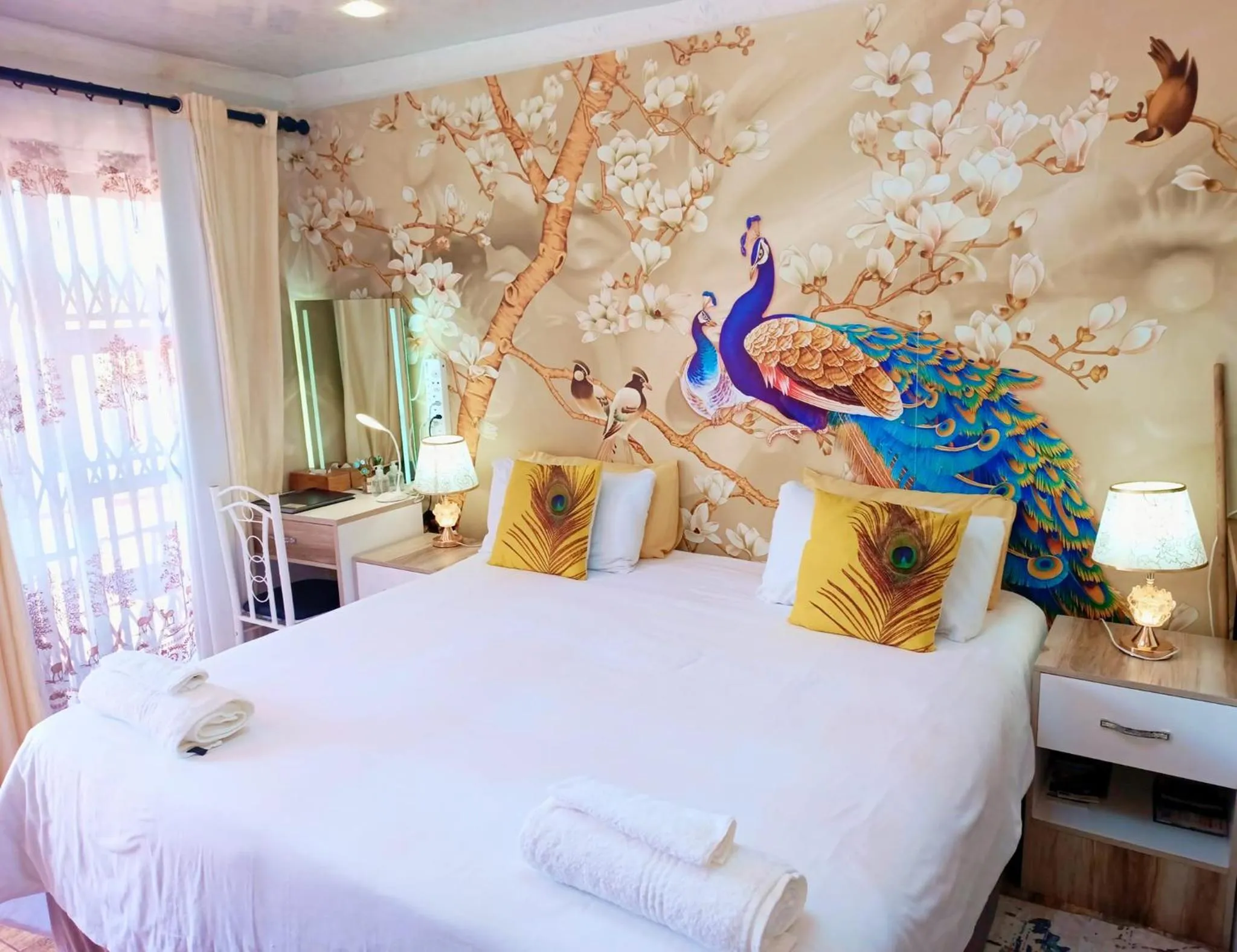 Bed in Queensburgh B&B or Self Catering