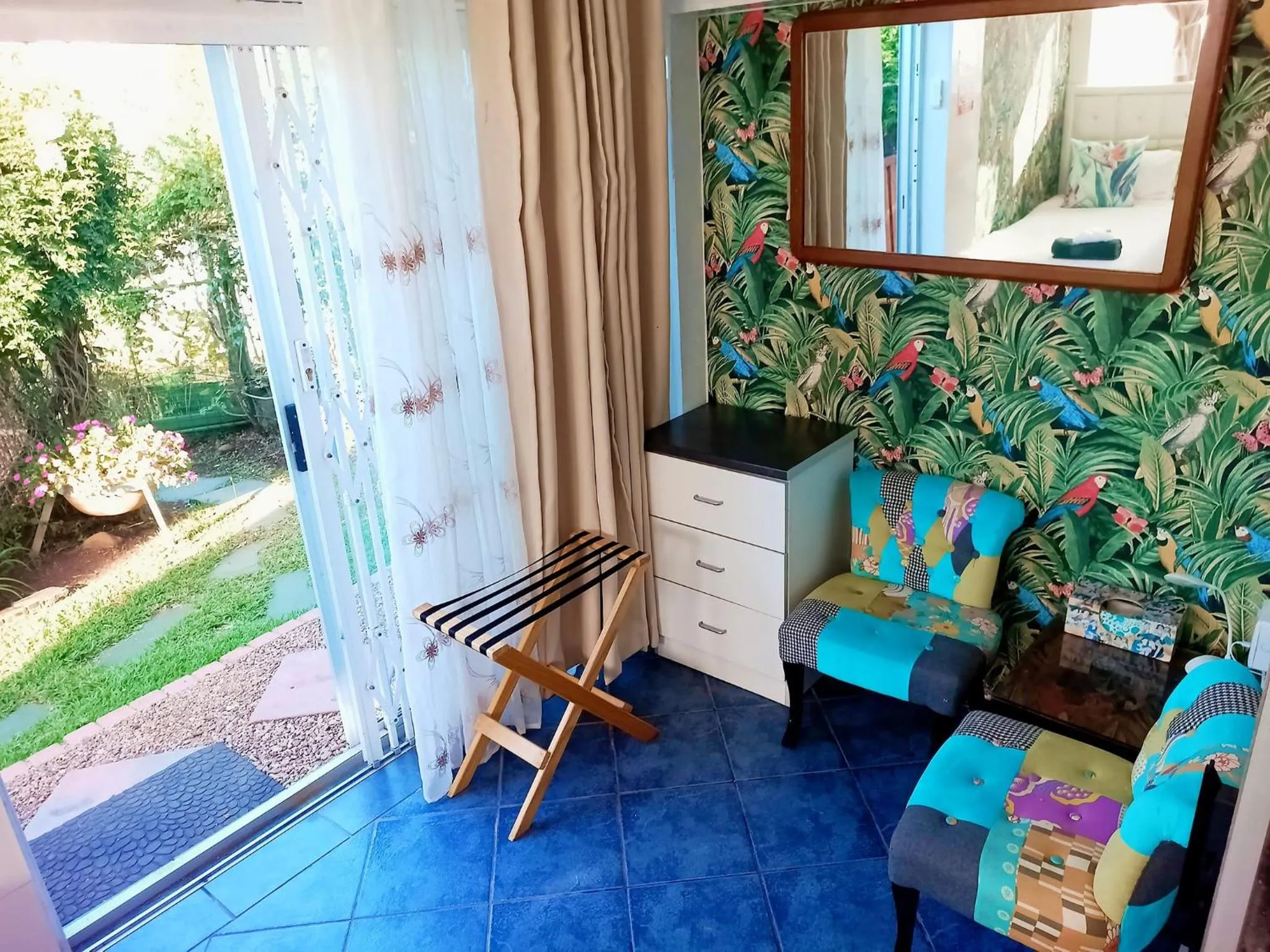 Bedroom in Queensburgh B&B or Self Catering