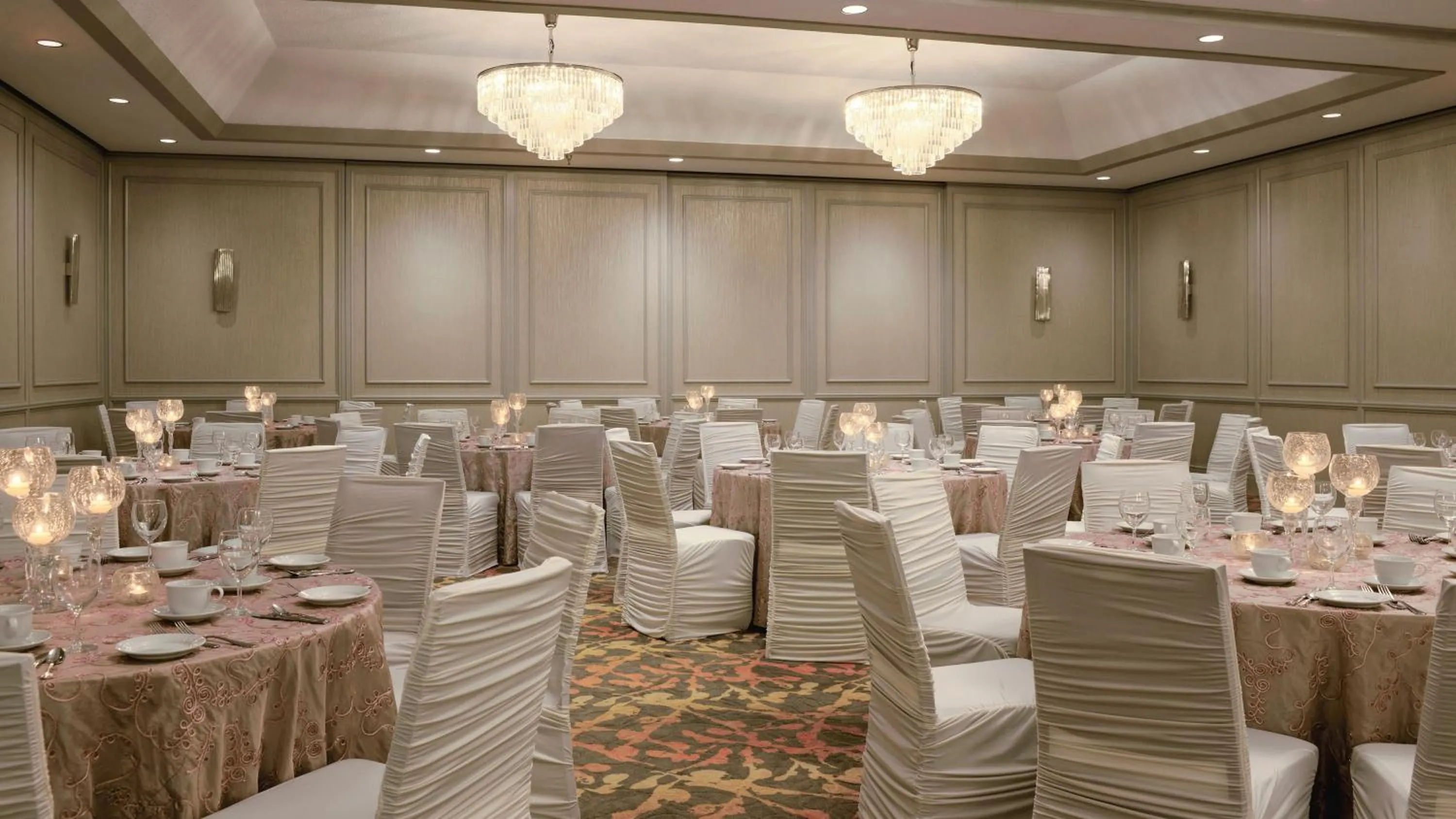 Banquet/Function facilities in Holiday Inn Winnipeg-South by IHG