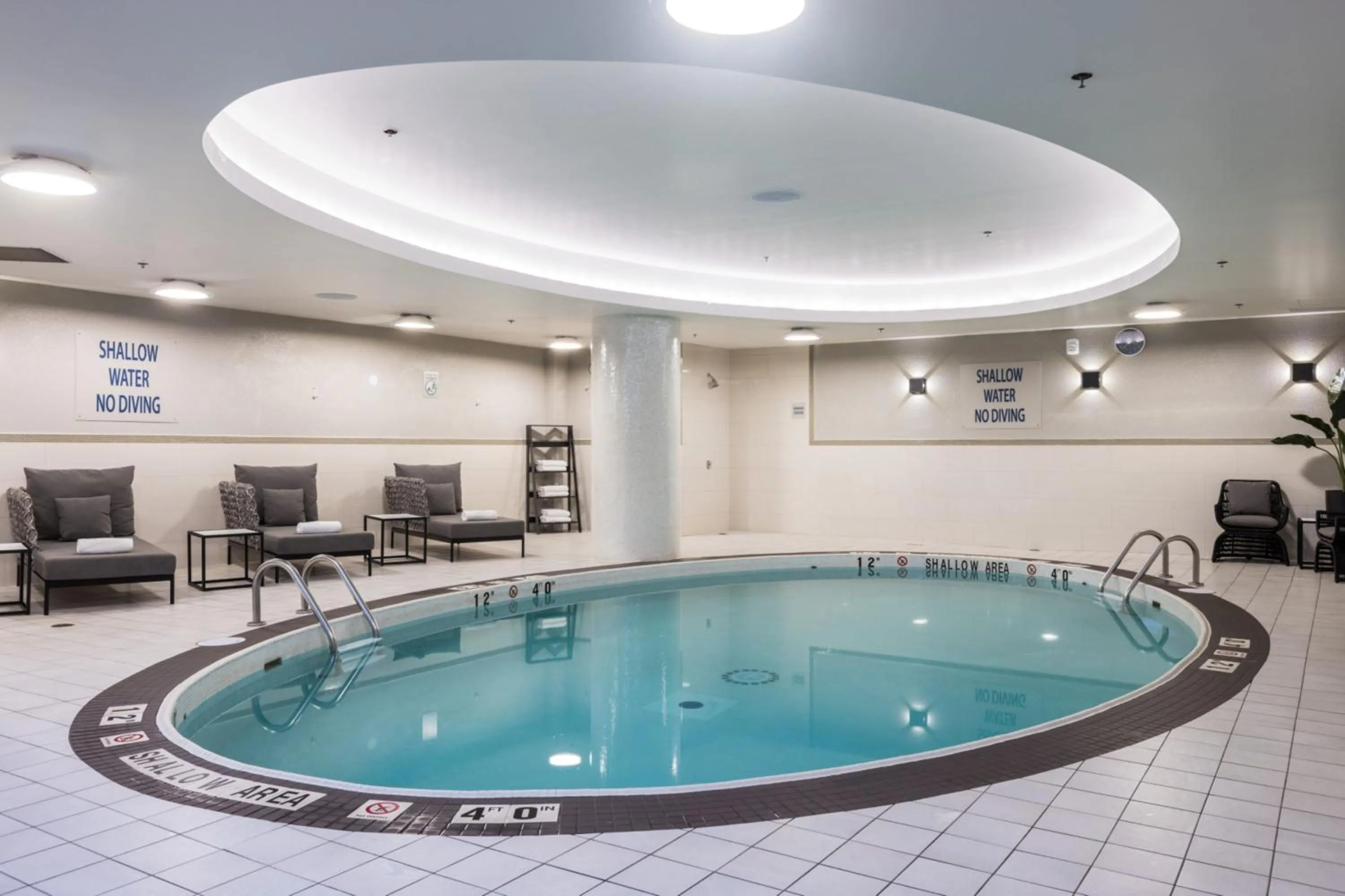 Swimming pool in Crowne Plaza Toronto Airport by IHG