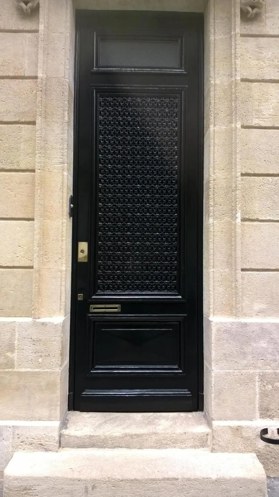 Facade/entrance in MAISON D'HÔTES "Bordeaux Wine Lodge"