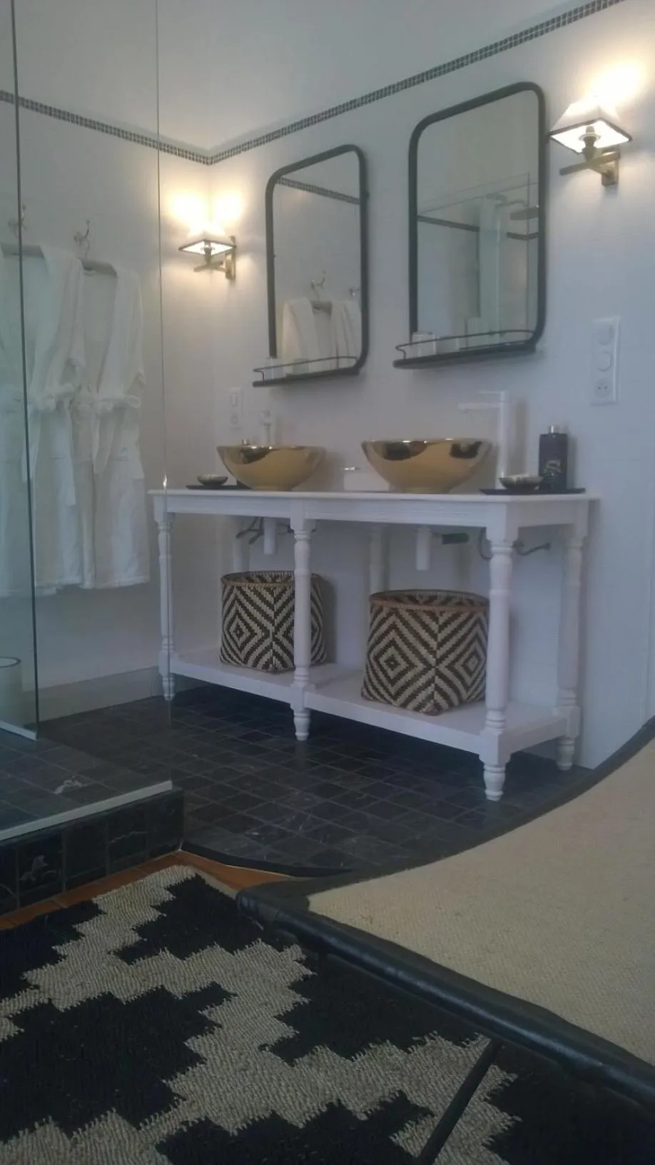 Property building in MAISON D'HÔTES "Bordeaux Wine Lodge"