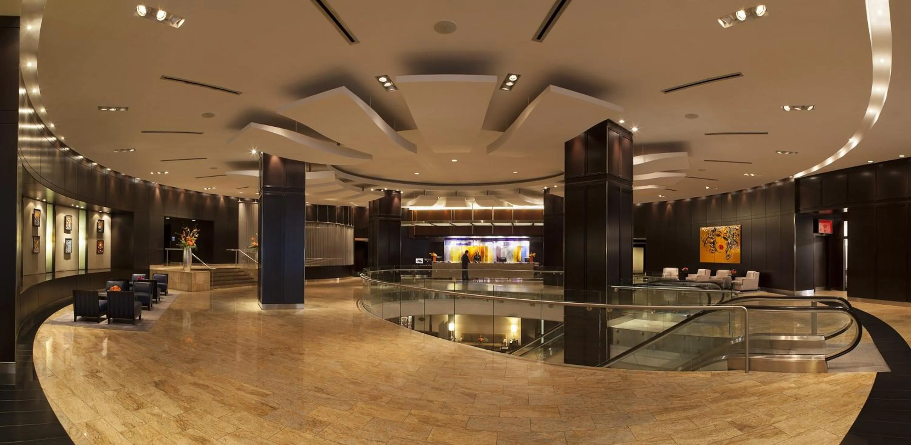 Lobby or reception in InterContinental Toronto Centre by IHG