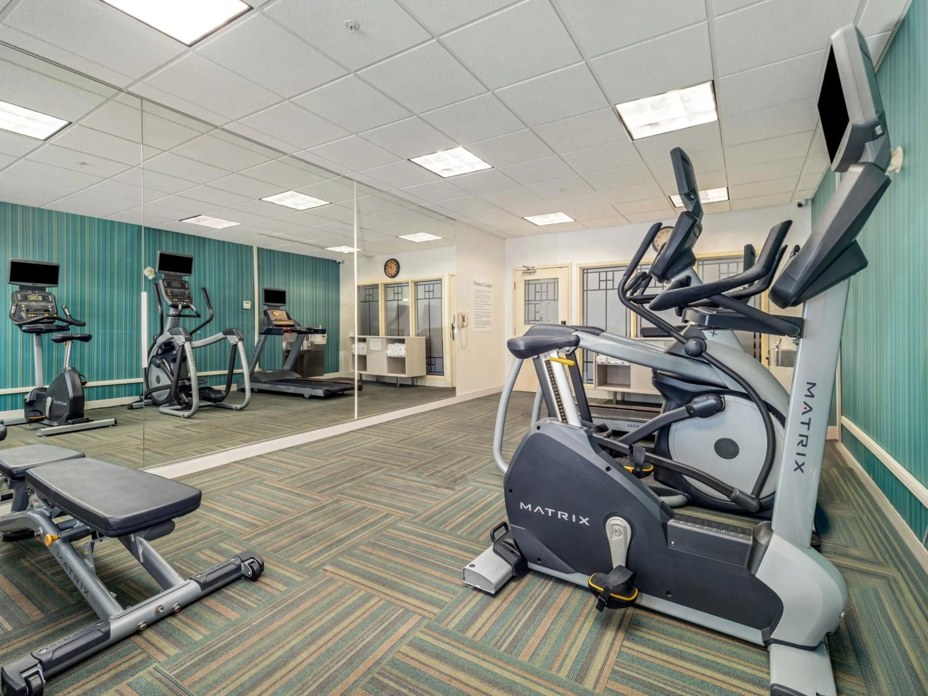Spa and wellness centre/facilities in Holiday Inn Express & Suites Medicine Hat by IHG