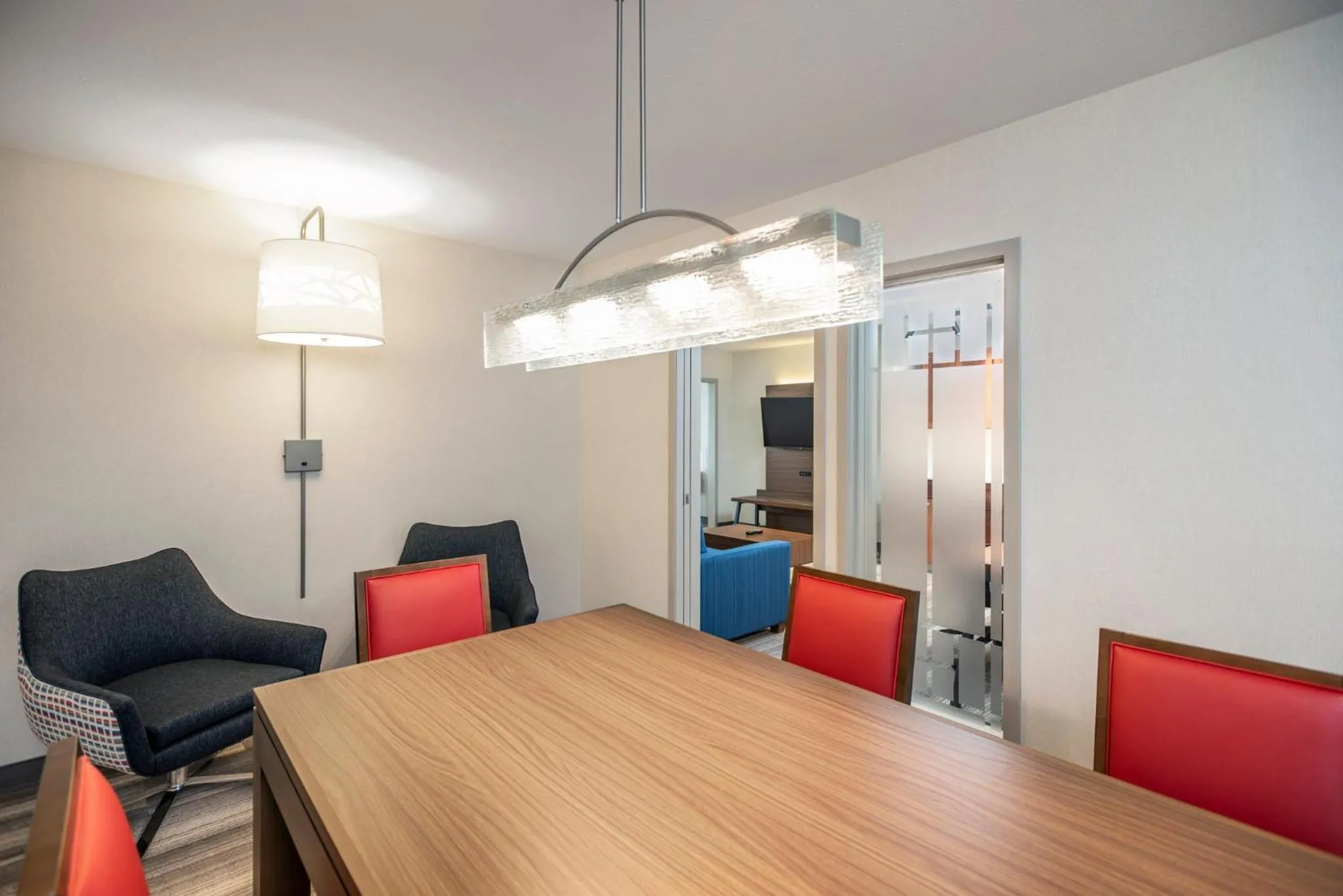 Photo of the whole room in Holiday Inn Express & Suites Medicine Hat by IHG