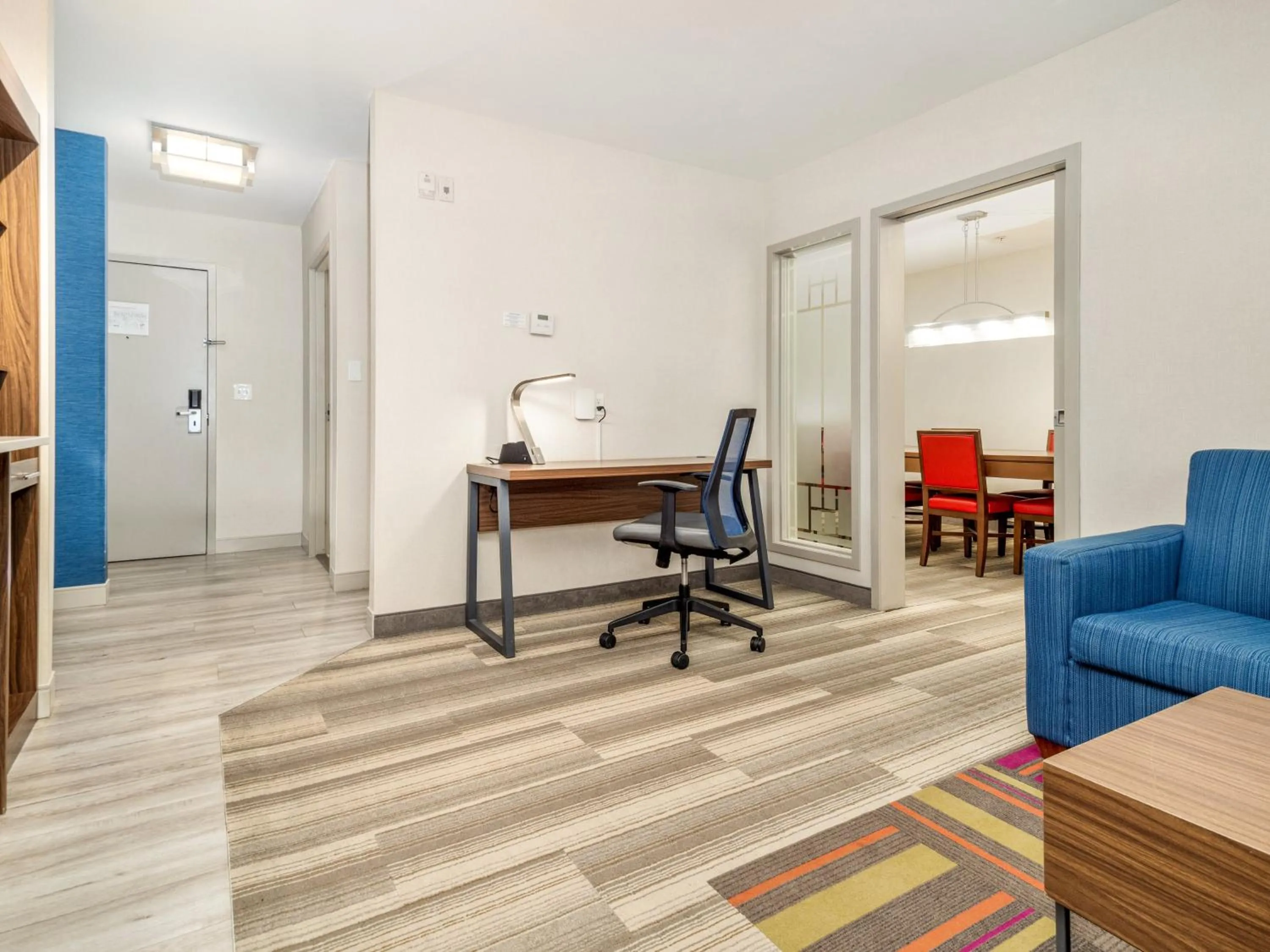 Photo of the whole room in Holiday Inn Express & Suites Medicine Hat by IHG