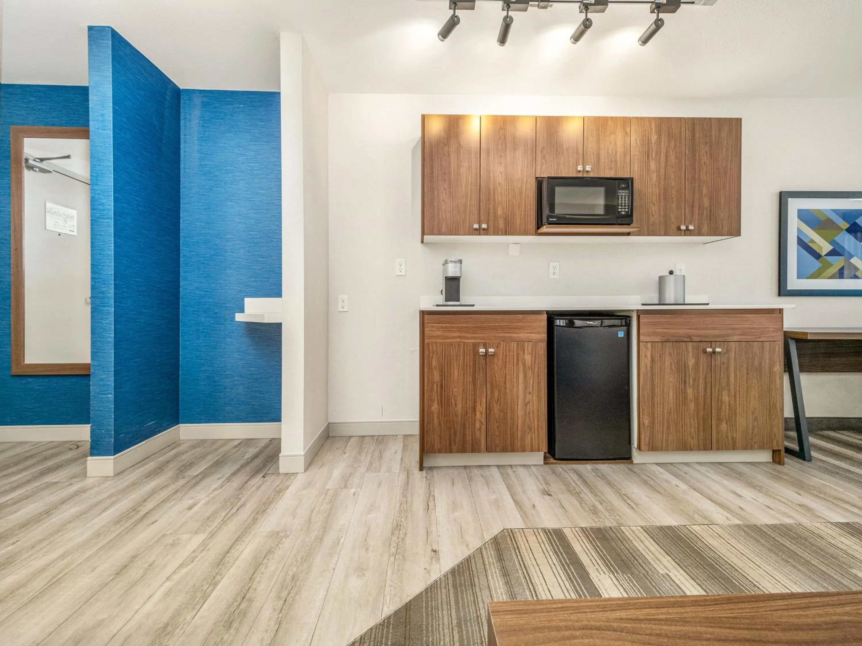 Photo of the whole room in Holiday Inn Express & Suites Medicine Hat by IHG