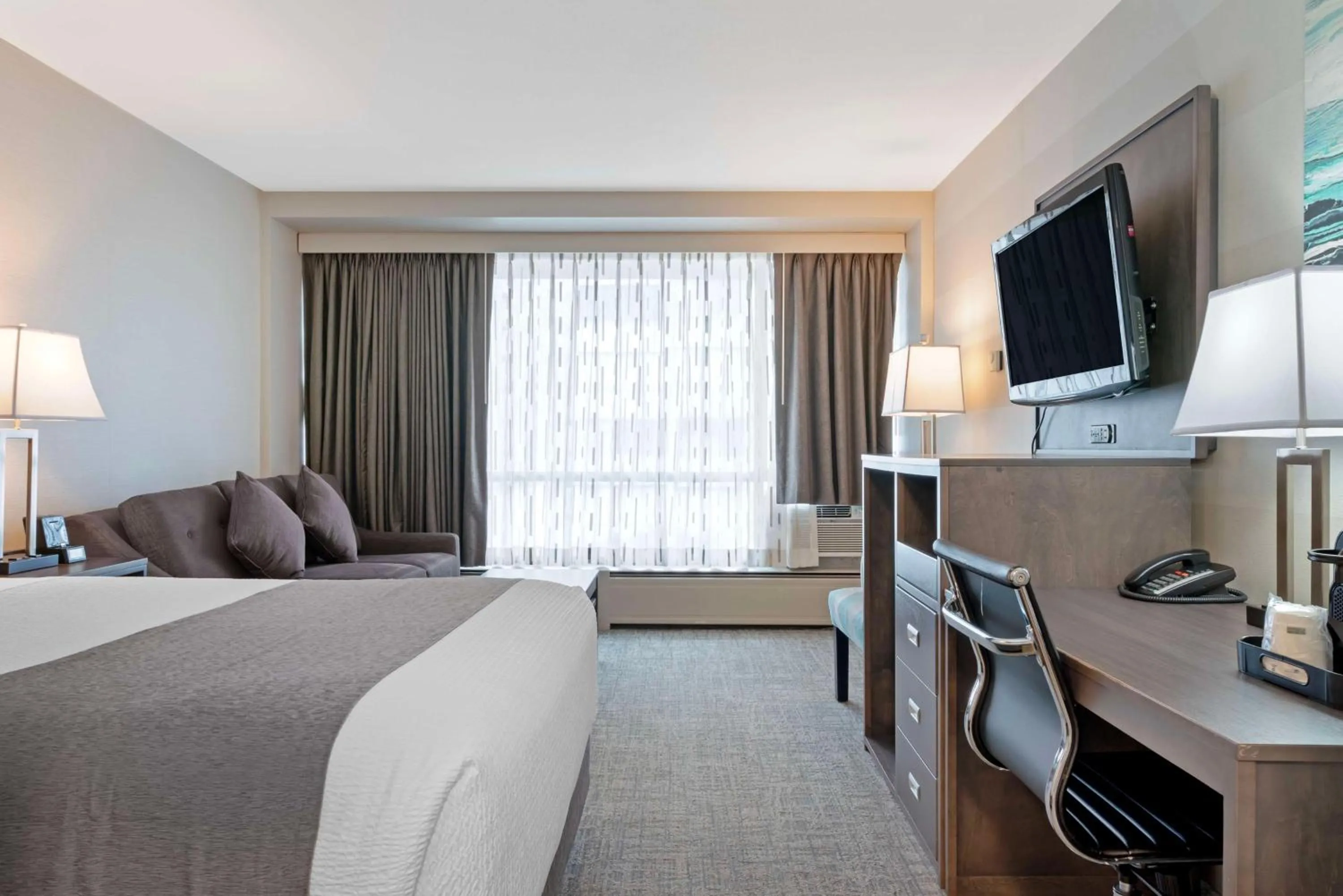 Bedroom, Bed in Best Western Plus Sands