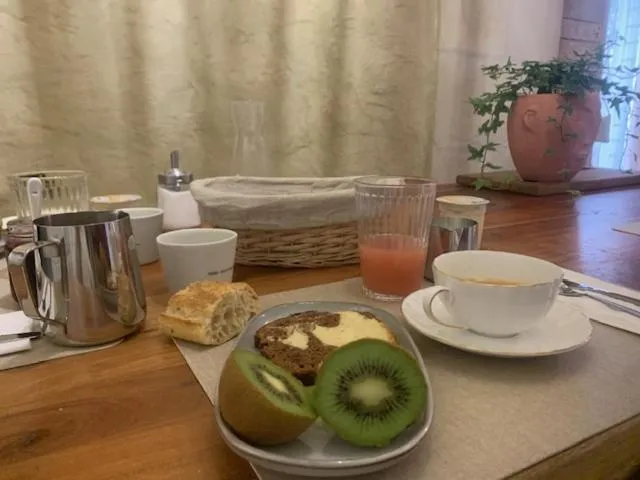 Les Troglos de la Tufolière