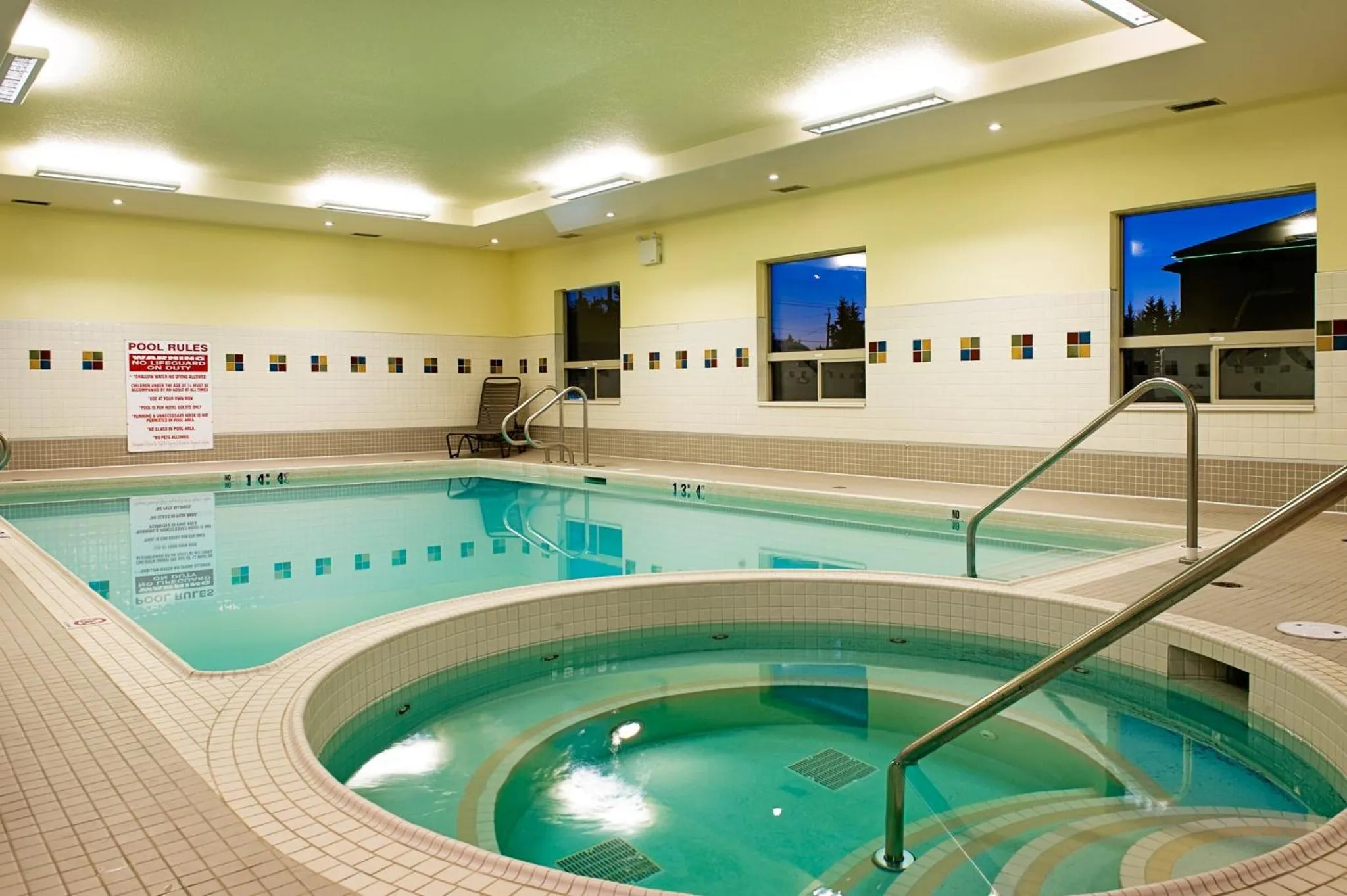Swimming pool in Holiday Inn & Suites Lloydminster by IHG